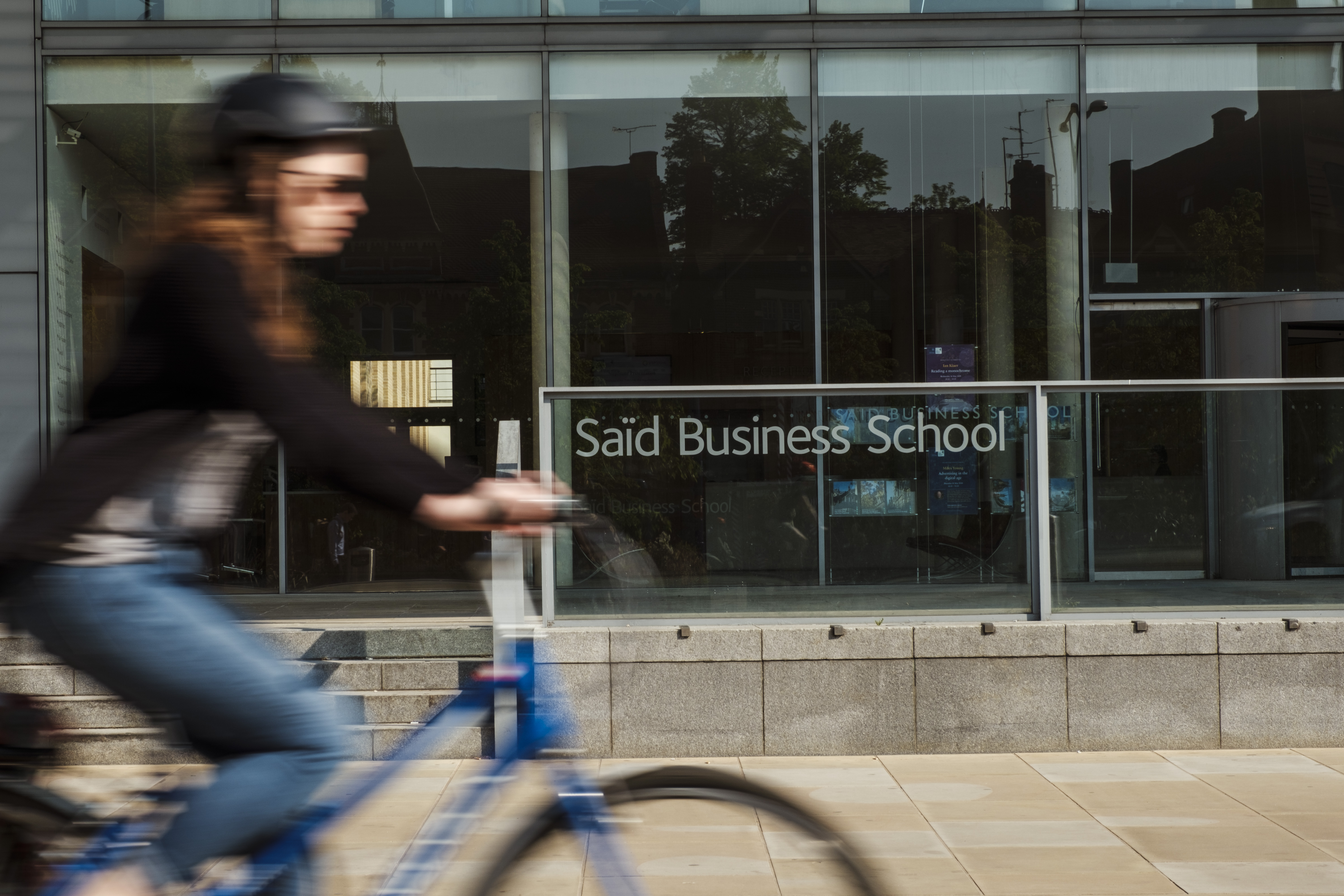 Laidlaw Foundation funds Oxford MBA Scholarships for women with £1.35m donation