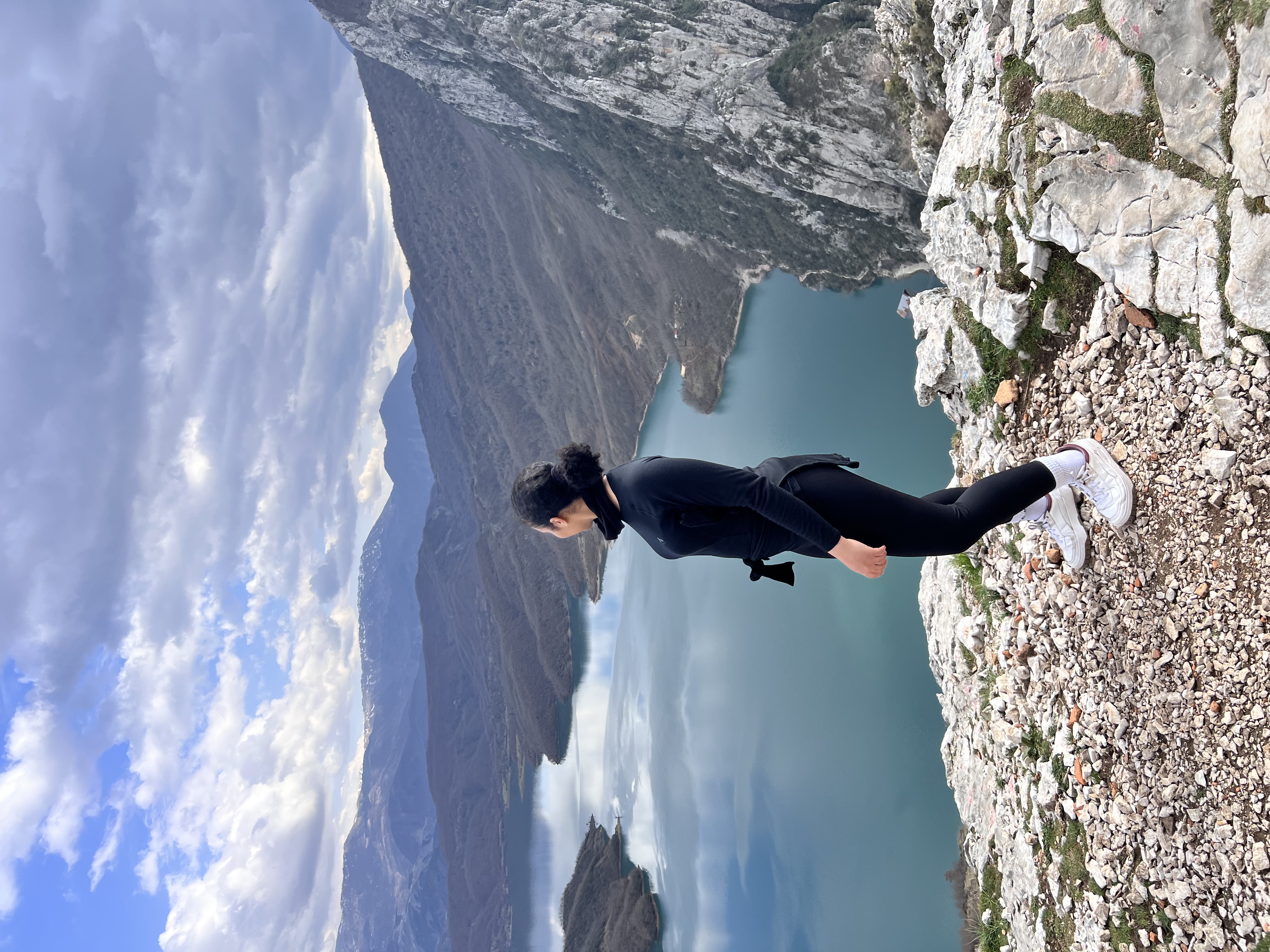  Laidlaw values conquering Albanian landscapes :D