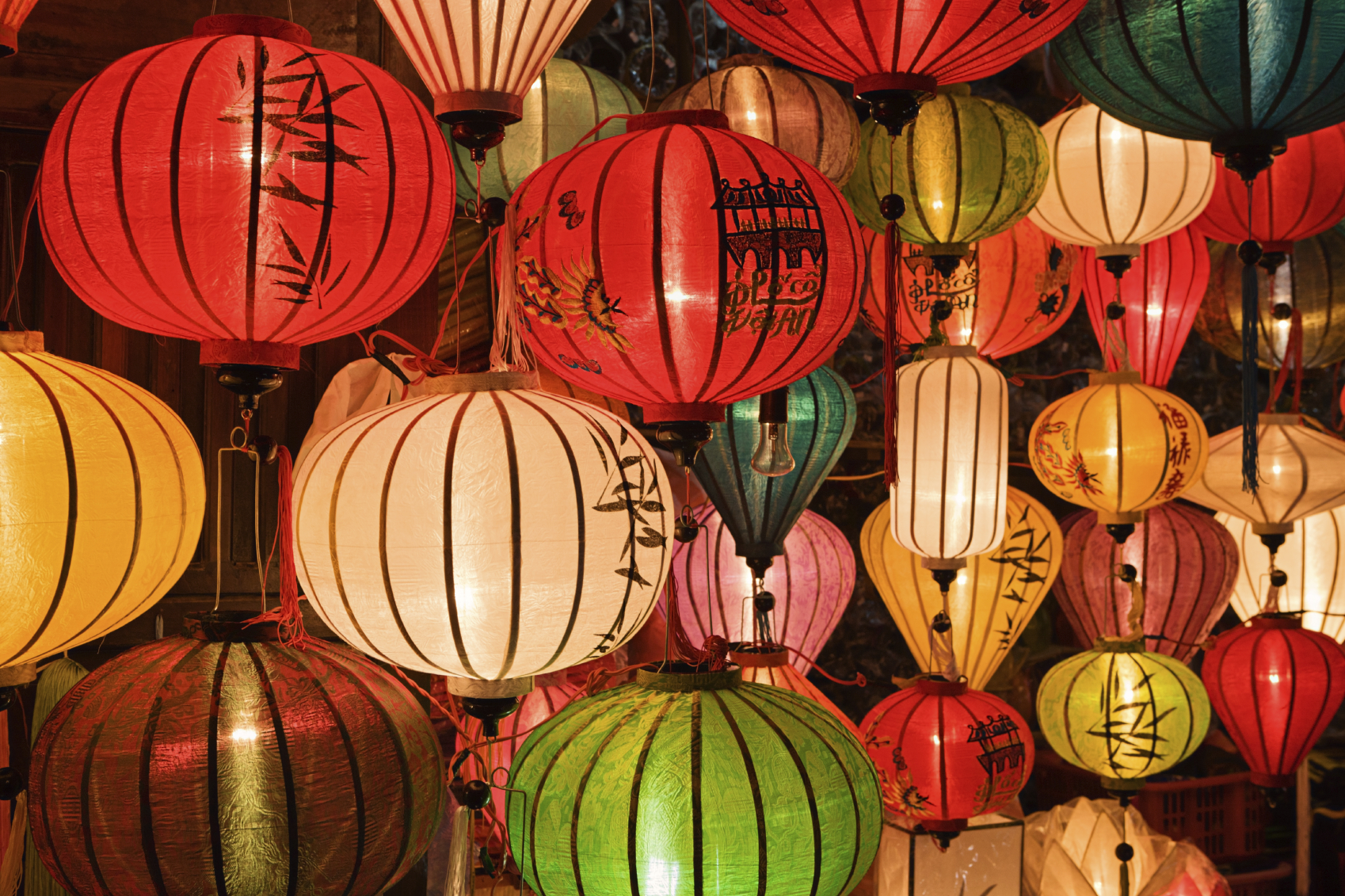 Lunar New Year to Cause Government Closures; Travel Delays