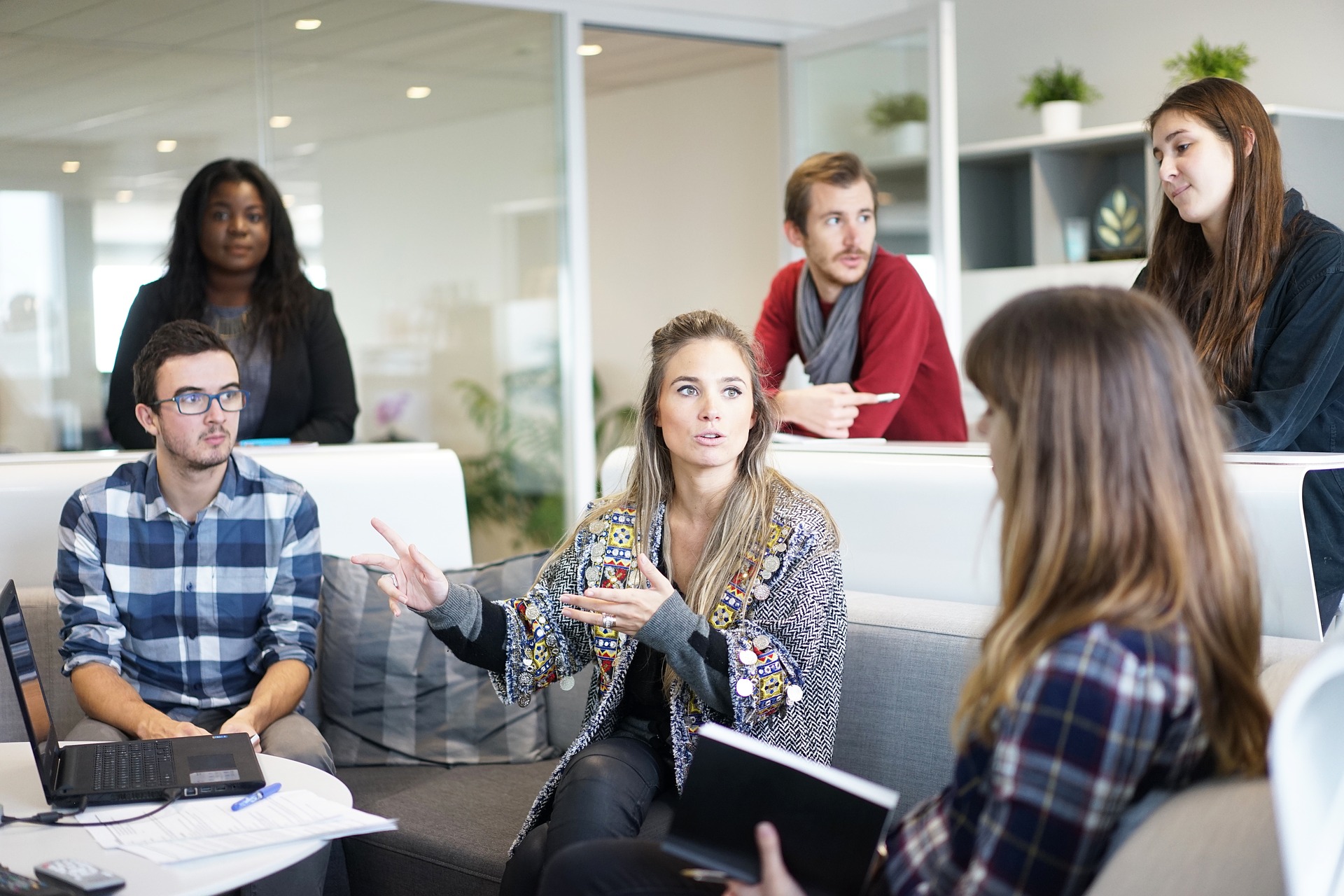 How breaking dress codes pays off