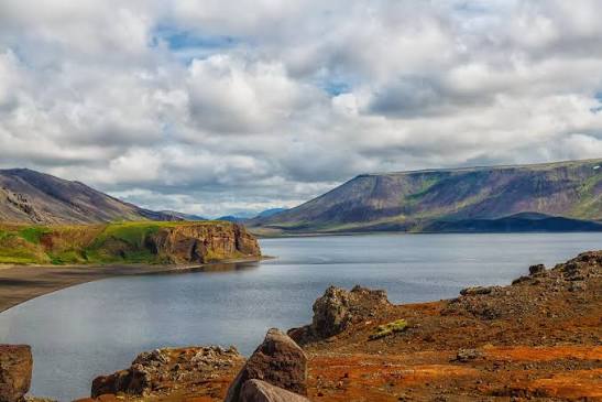 Project Outline | Metagenome-Assembled Genomes and their functions in Icelandic Hydrothermal Systems