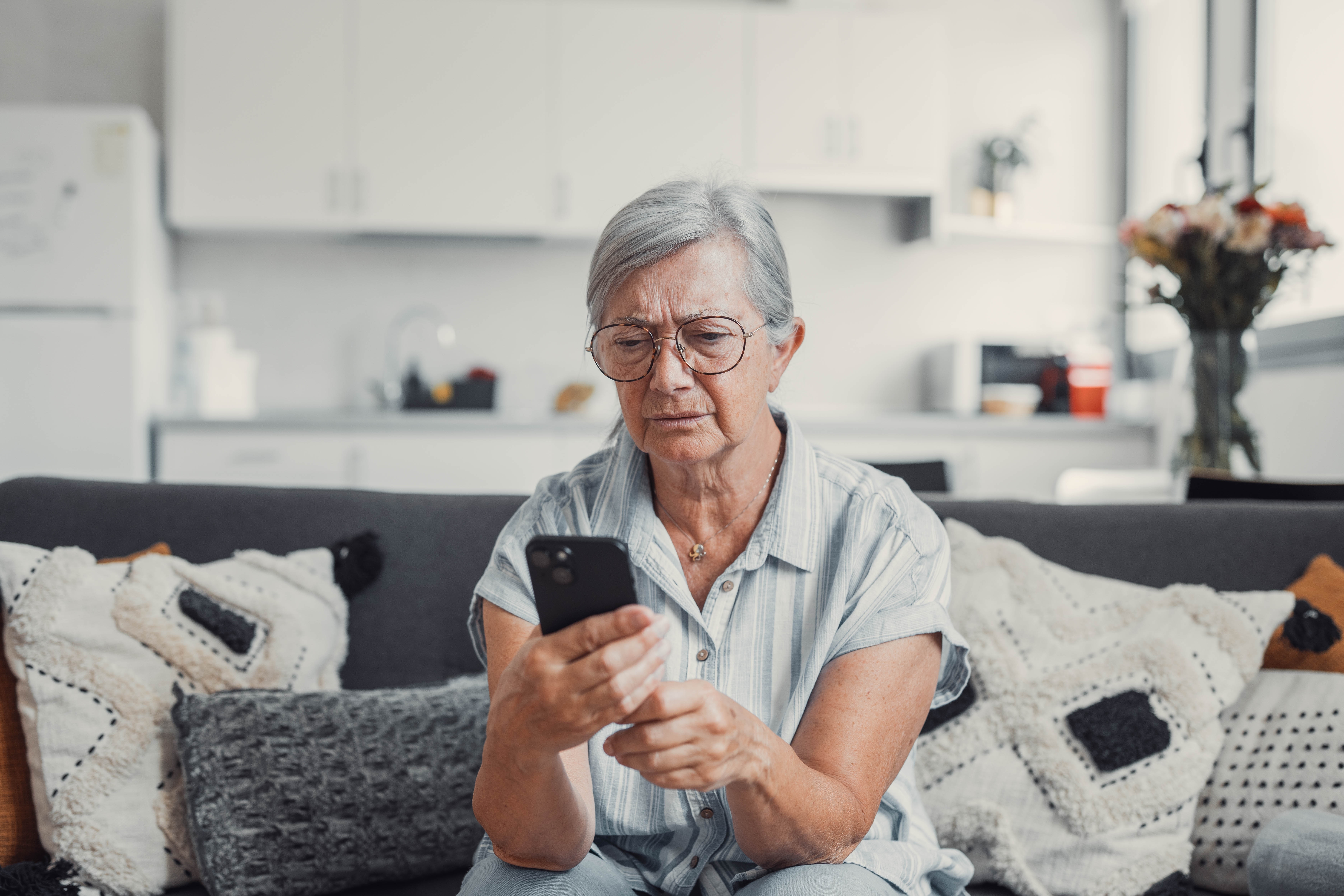 Police team up with pharmacists to raise awareness of phone scammers targeting the elderly and vulnerable