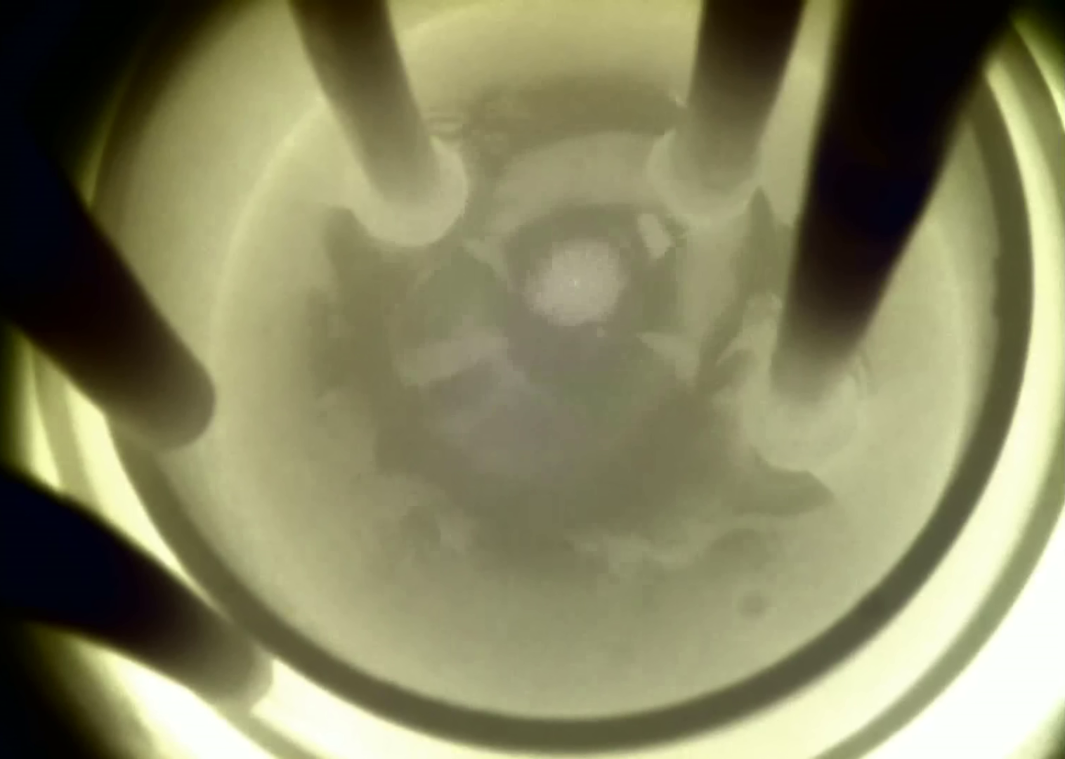 Electrorefining for direct decarburization of molten iron