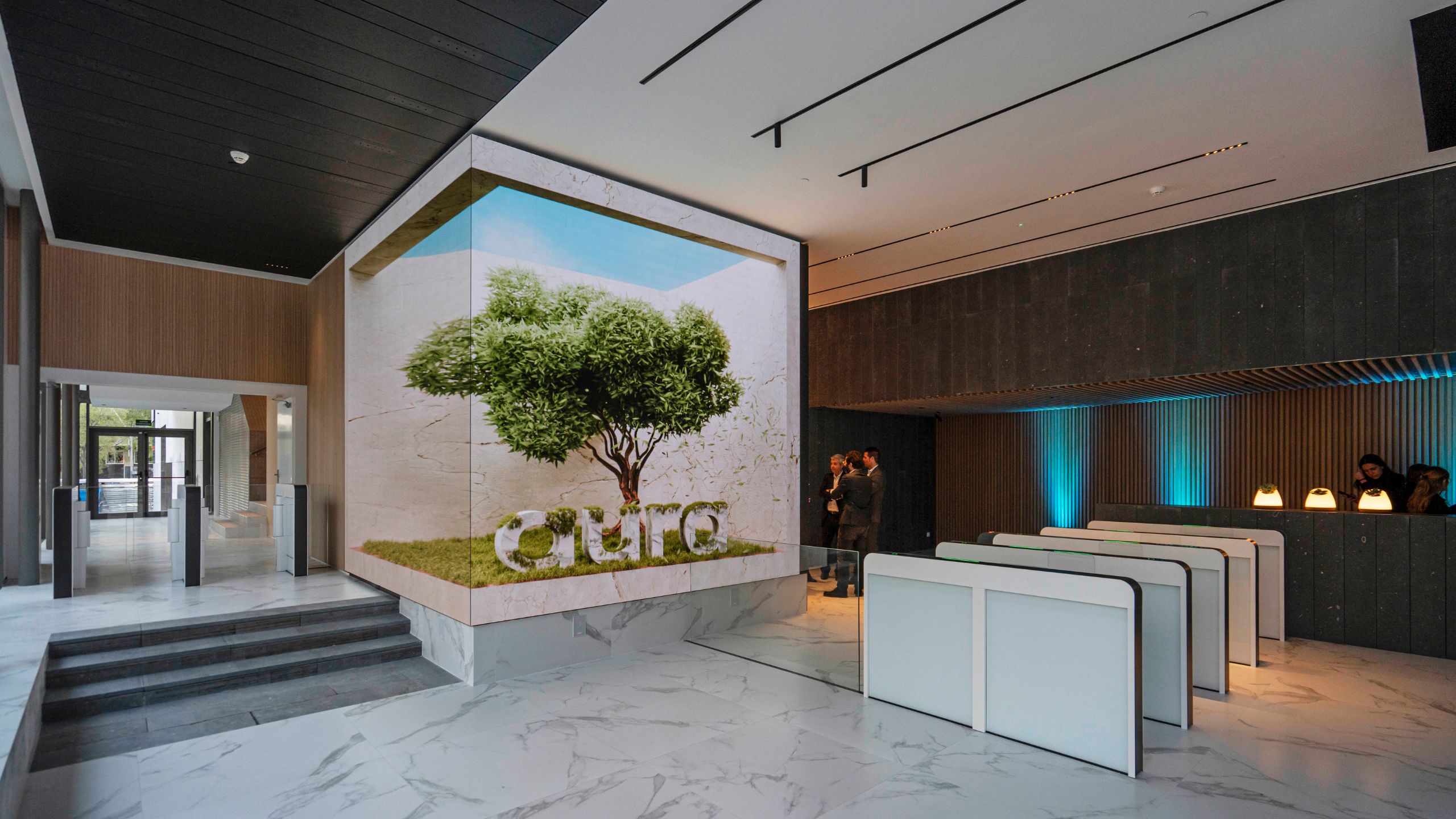 Optimizing Workspaces with Advanced Audiovisual Equipment