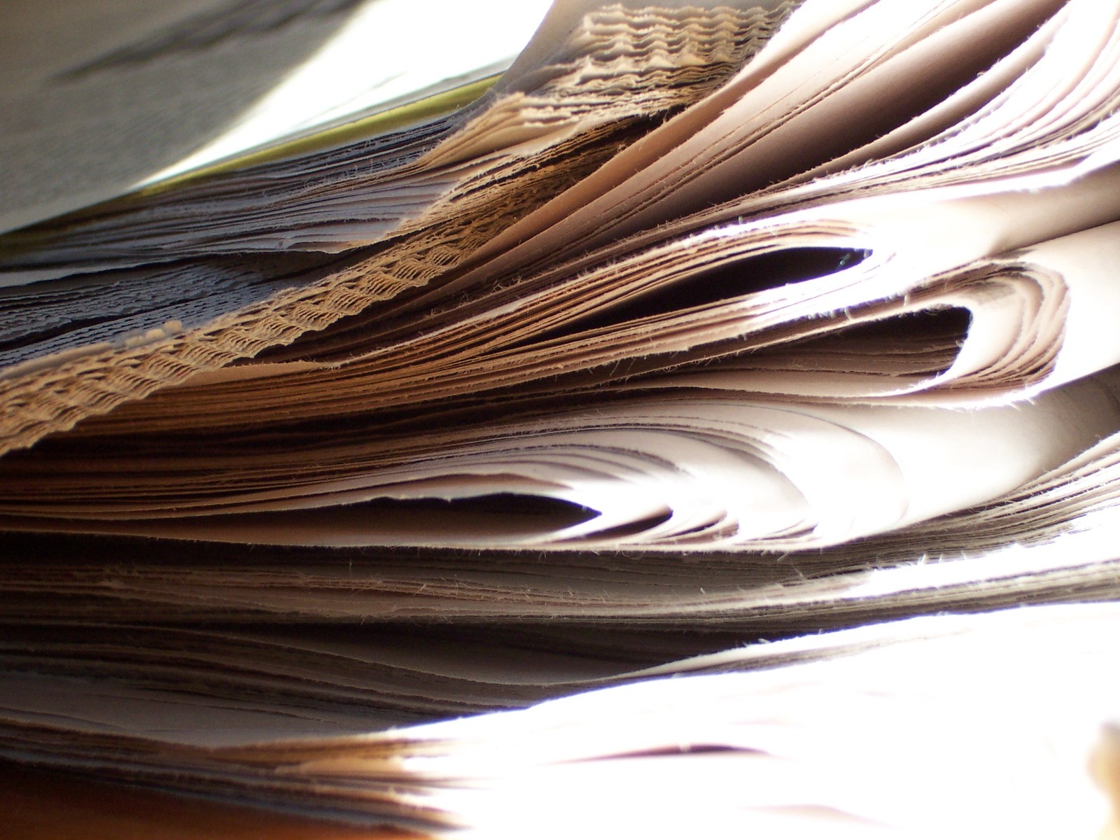 Biotech leaders call for free press