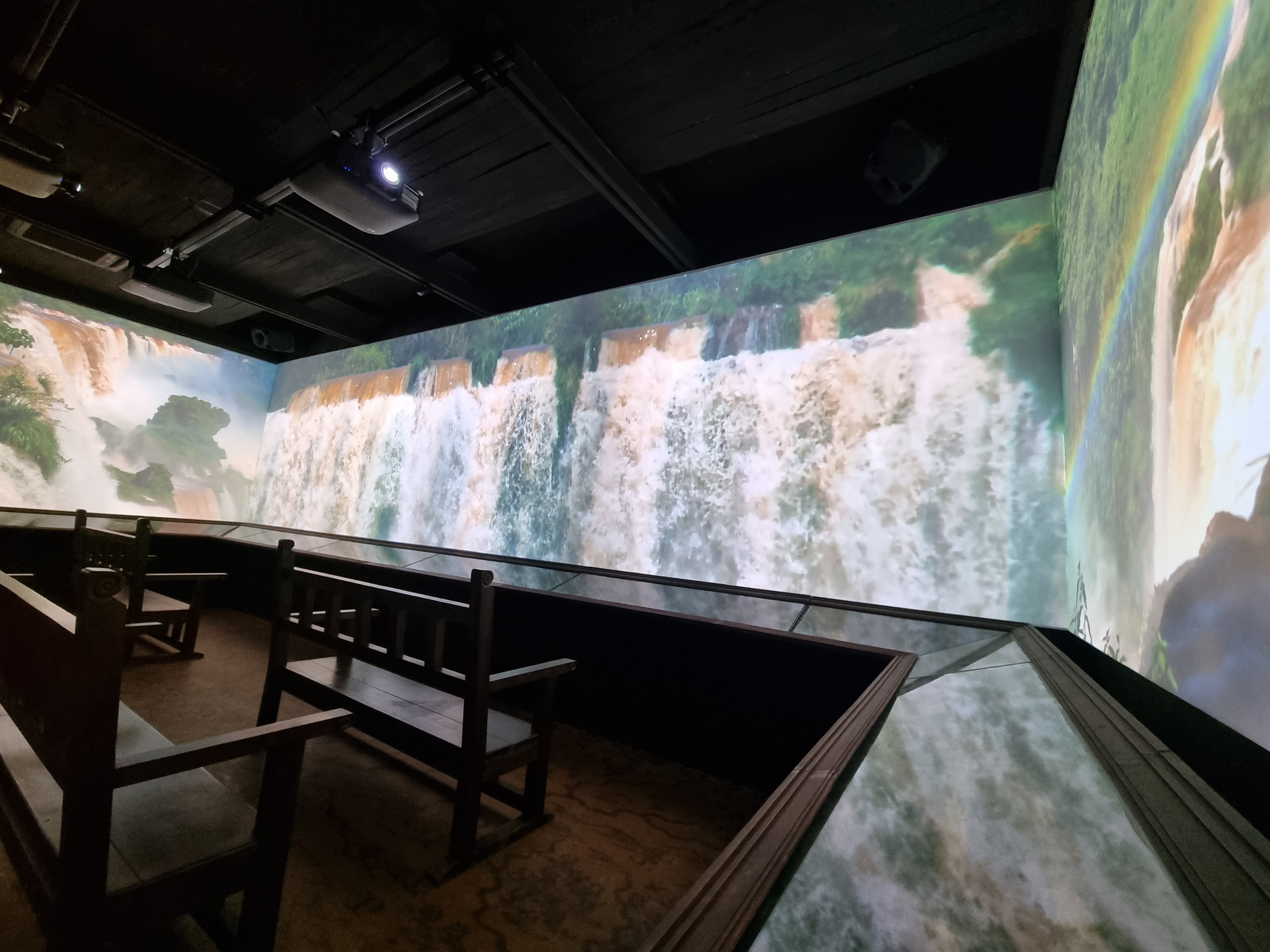 Sala inmersiva del Centro de Interpretación de la Cultura Jesuítico-Guaraní