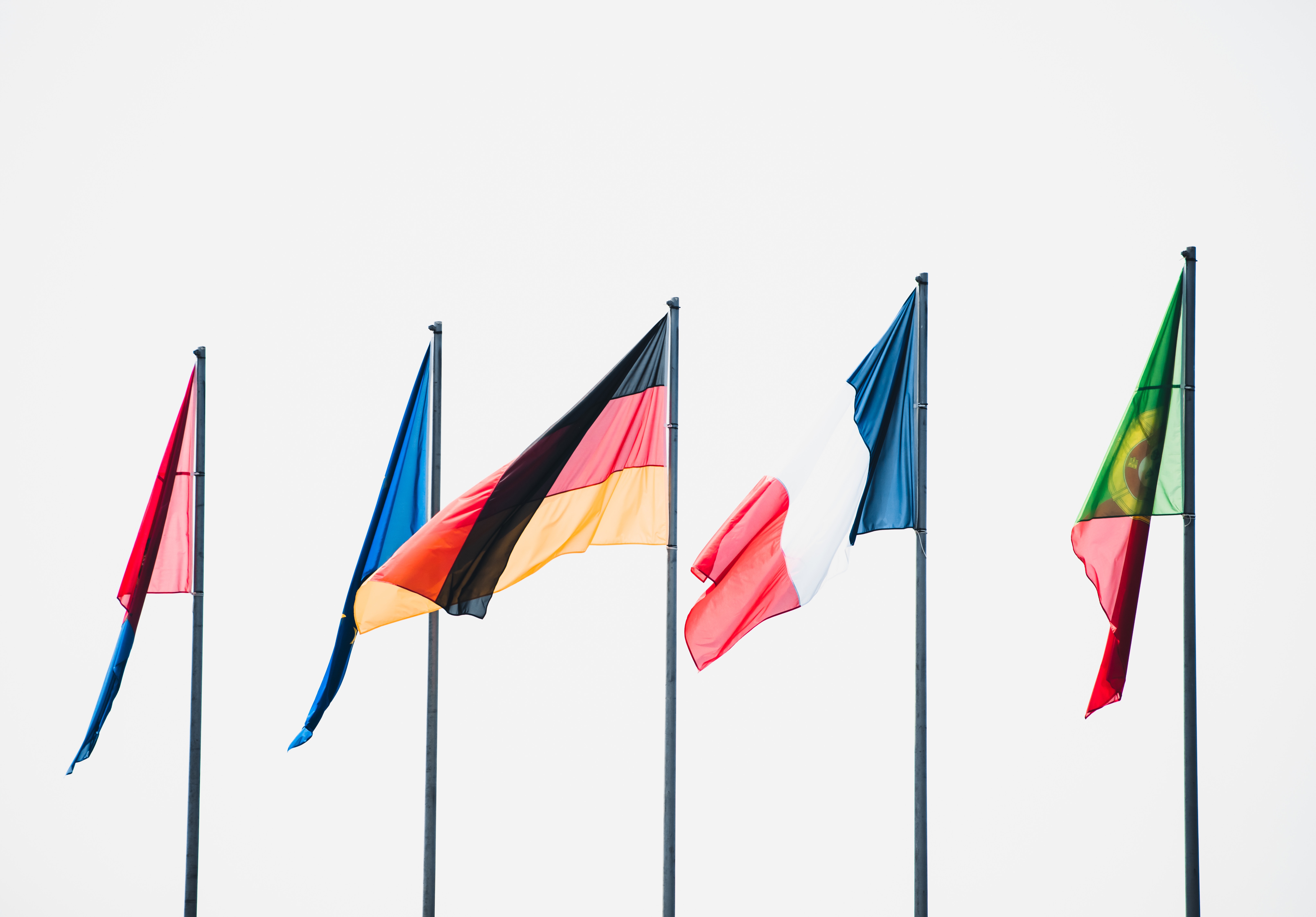 Pros and Cons of International Expansion