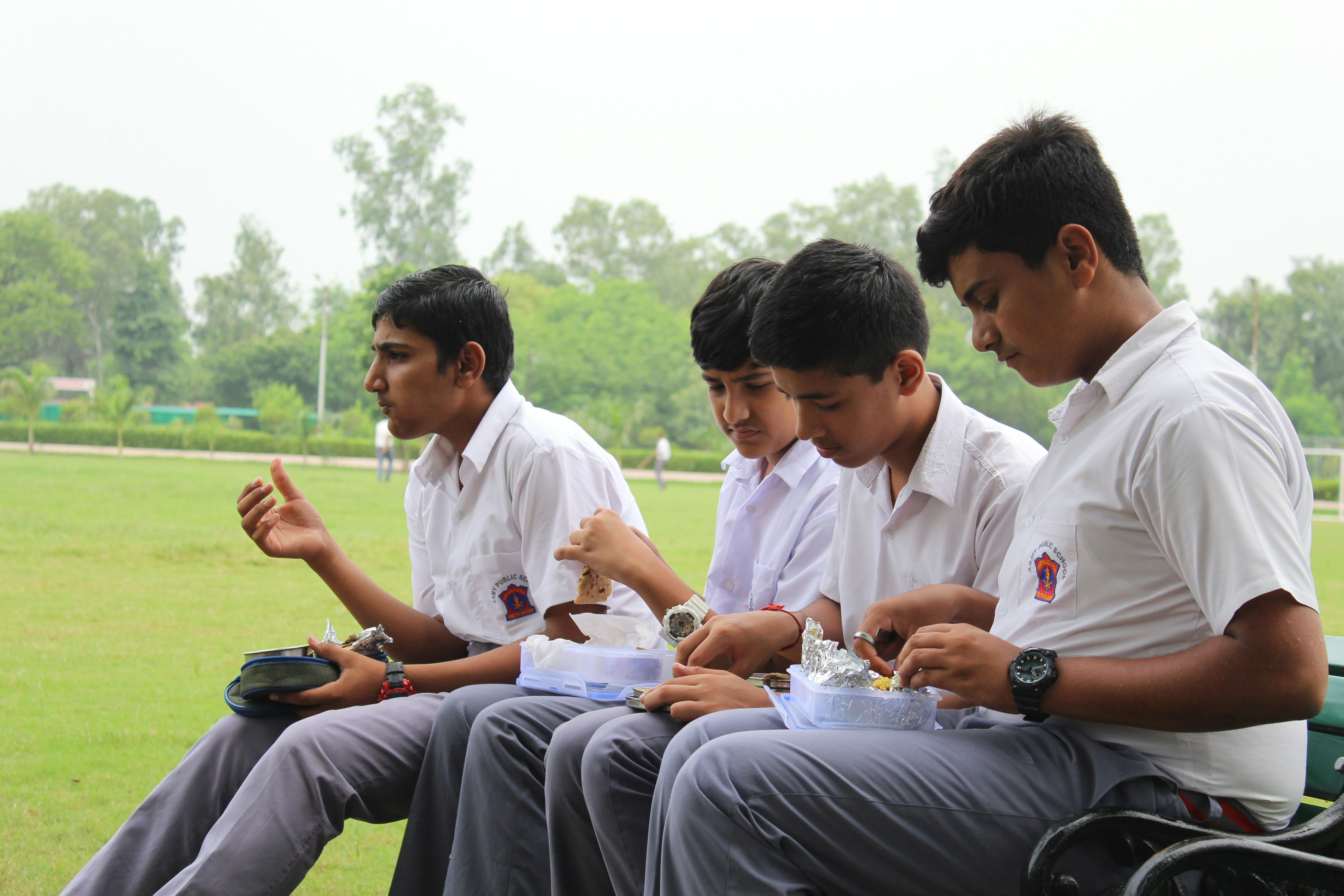 What is on the School Menu? WHO sets new global standards for healthy school food 