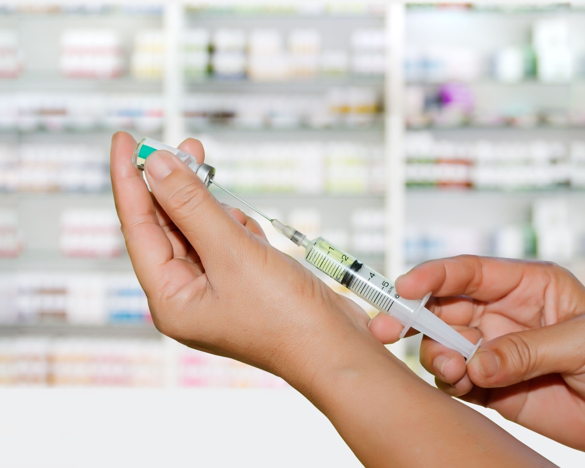 UKHSA is urging Hajj travellers and others to get vaccinated