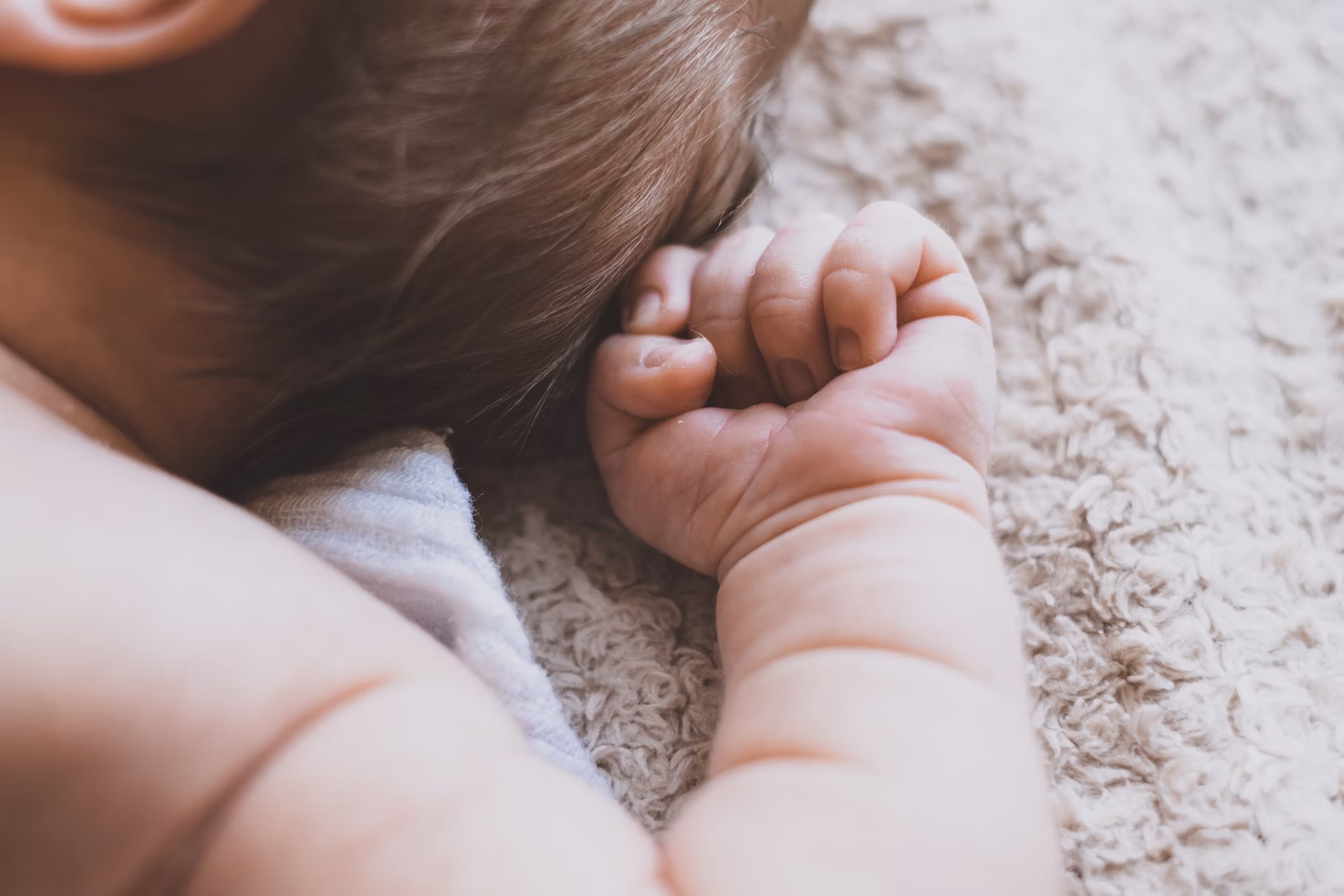 Unraveling the differences in chemical composition of children´s body odor