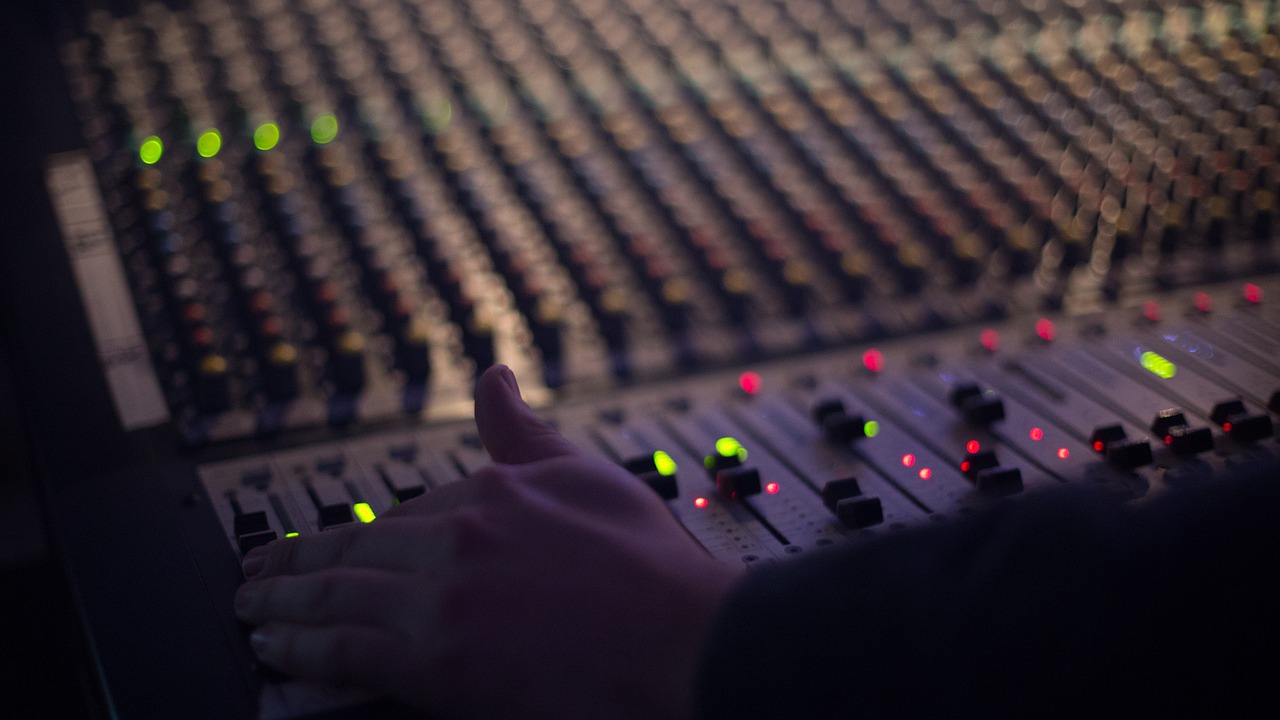 Best Practices for Effective AV Volunteer Training