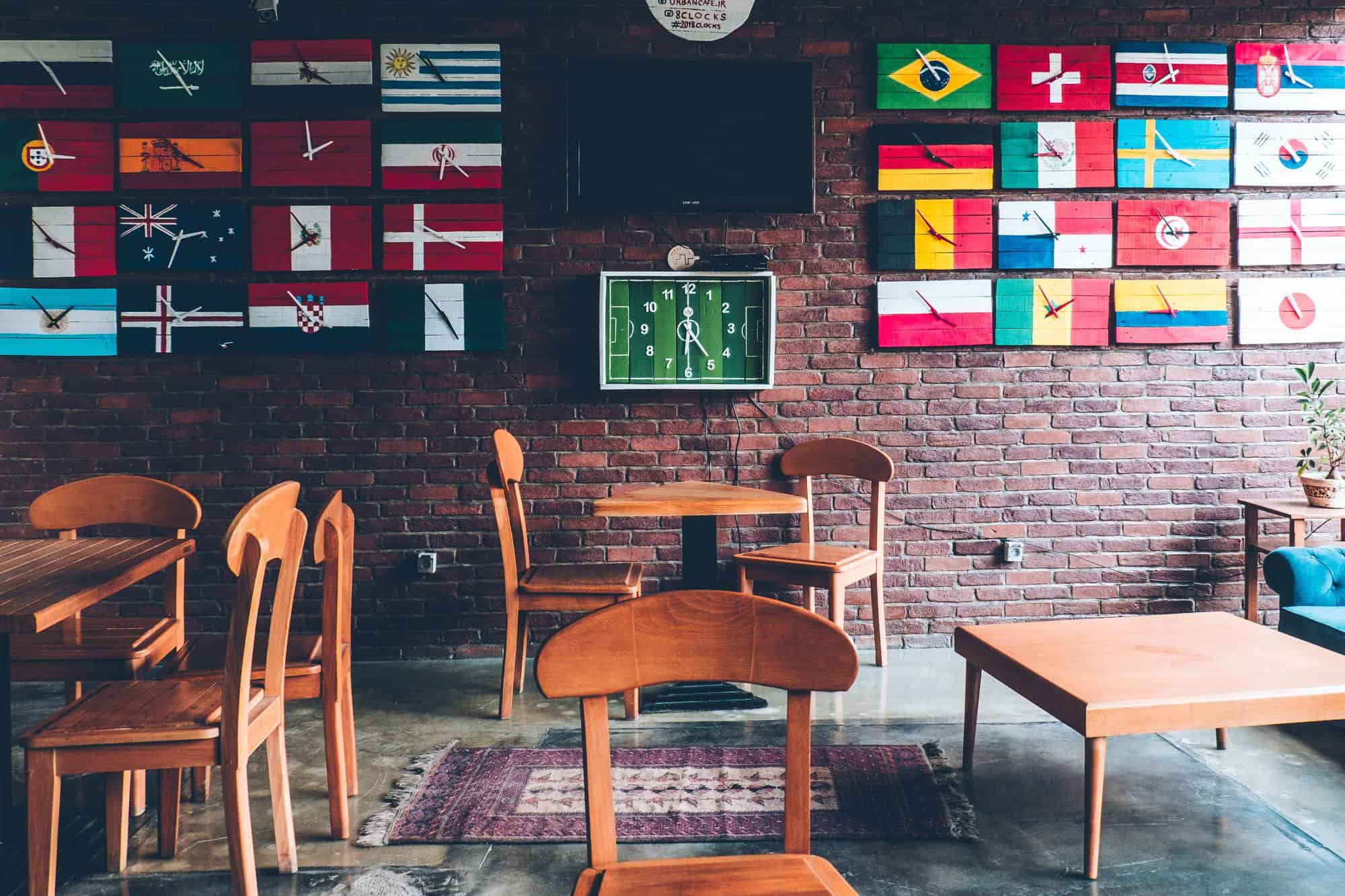 Entity Setup vs Employer of Record: Which is better for hiring overseas?