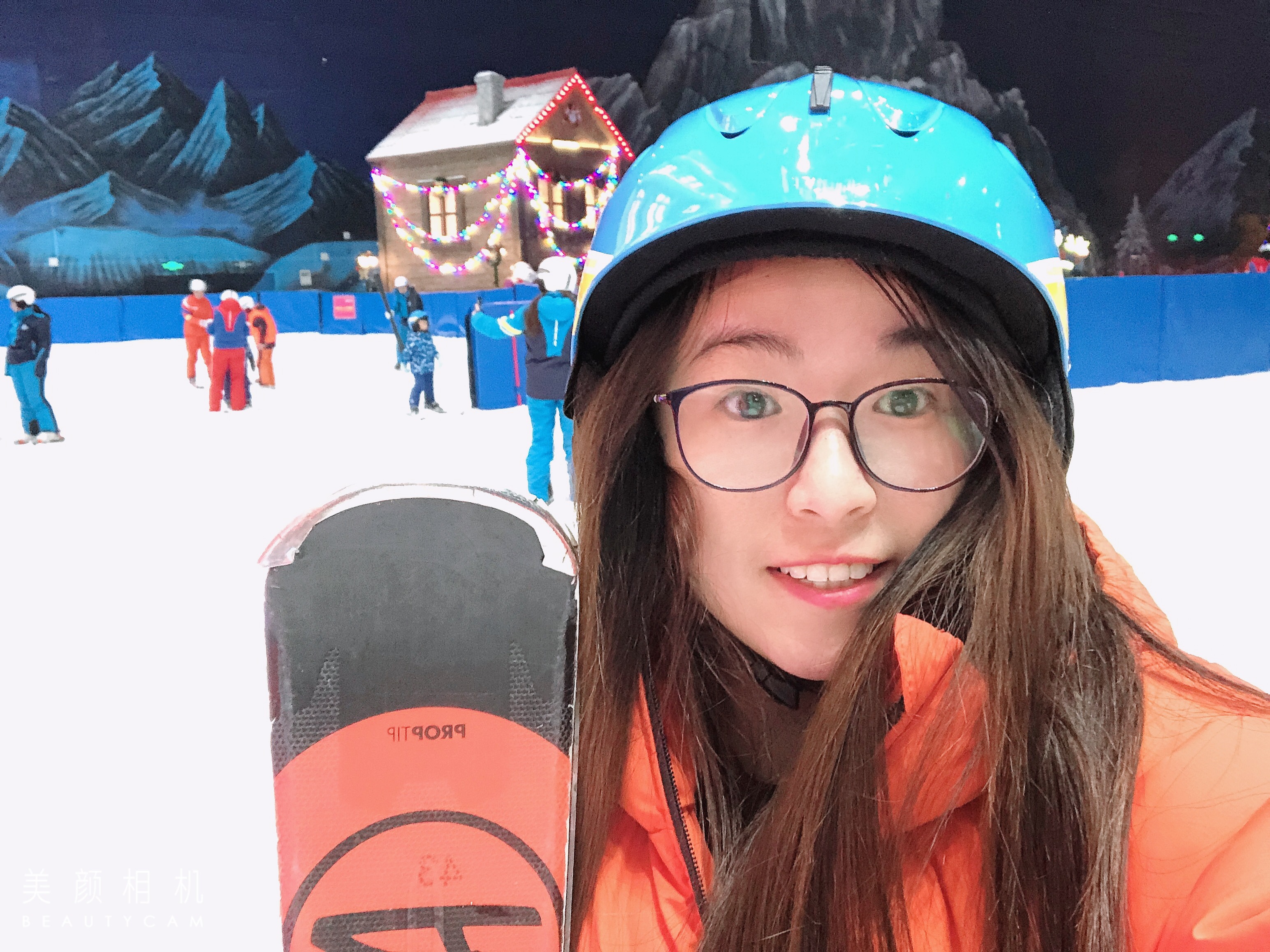 Go to the profile of Li Yi Wen