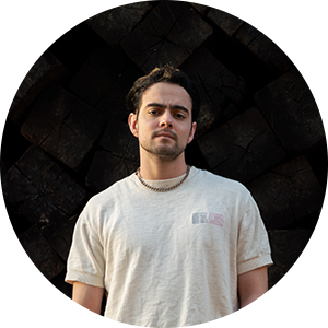 Go to the profile of Julian Landeros