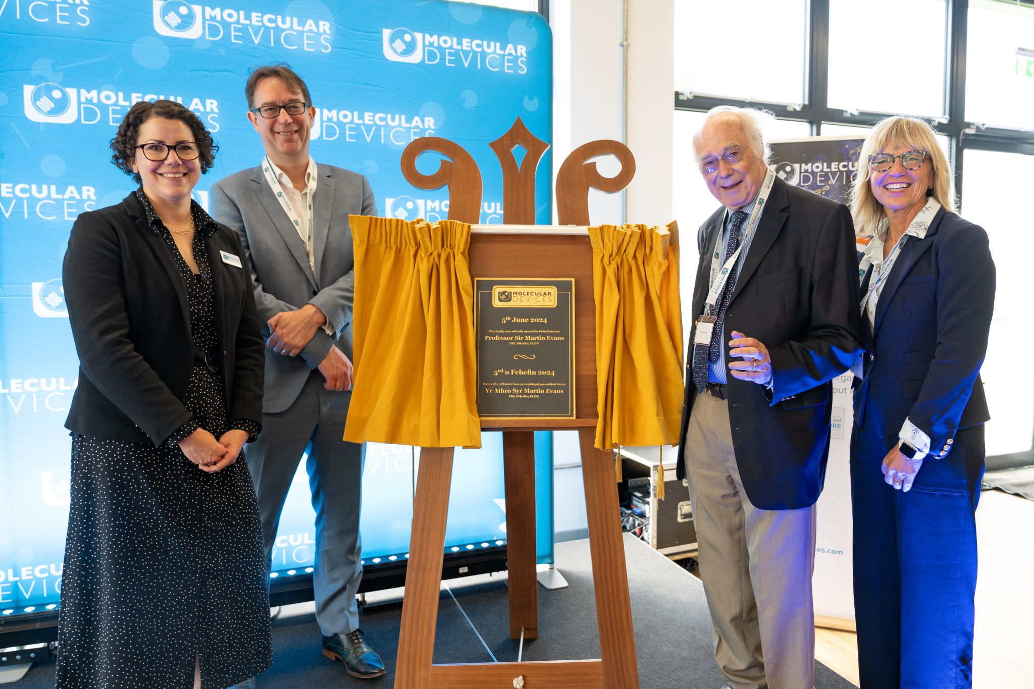 Nobel Laureate Professor Sir Martin Evans opens Molecular Devices’ Cardiff facility to manufacture patient-derived organoids for research and drug discovery