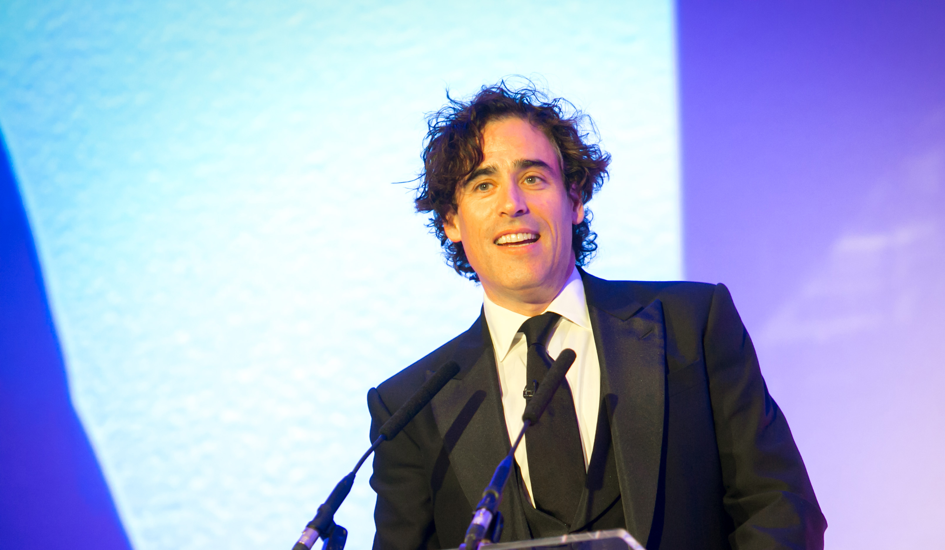 Meet the Host of the C+D Awards 2020 - Stephen Mangan