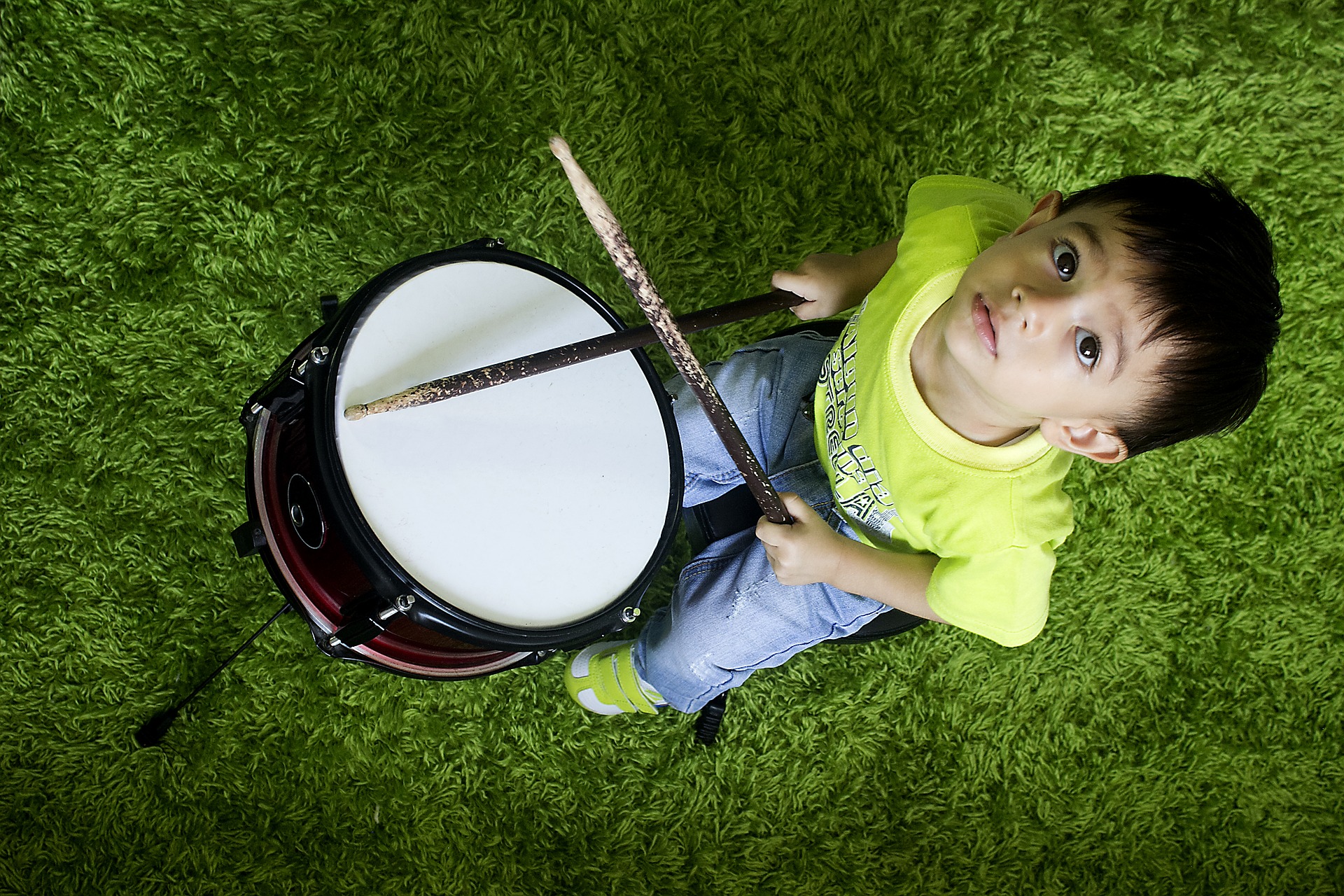 The rythmn and sound of reading