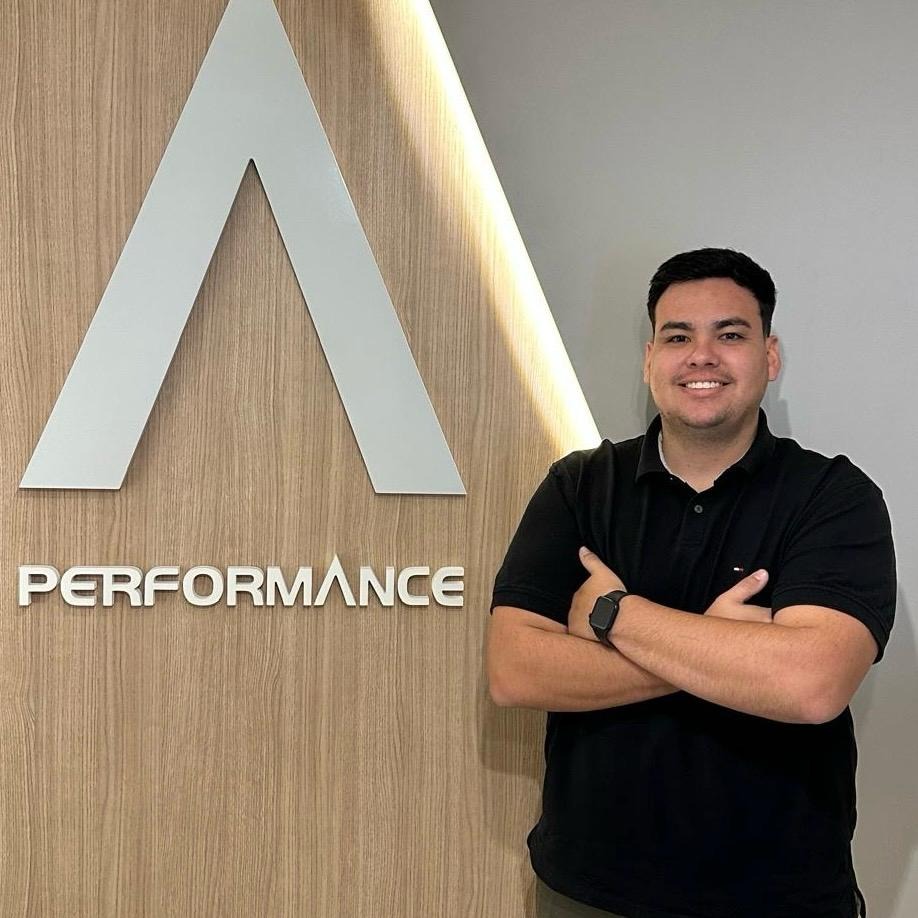 Go to the profile of Heitor Cavalari