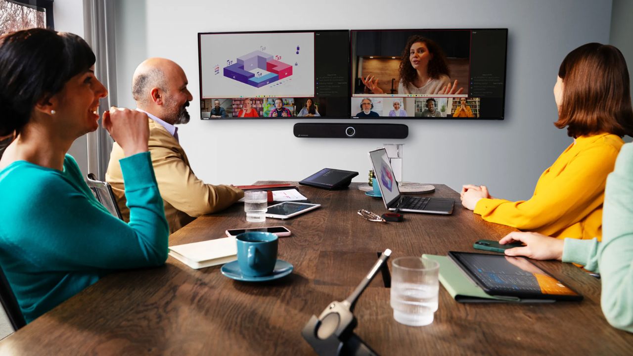 Barco y Sennheiser: colaboración híbrida para Microsoft Teams