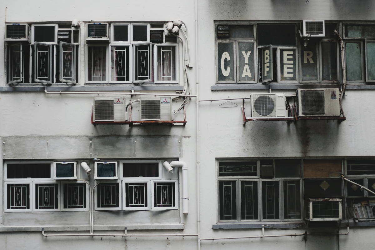 Population growth and global warming: combined effects on energy demand