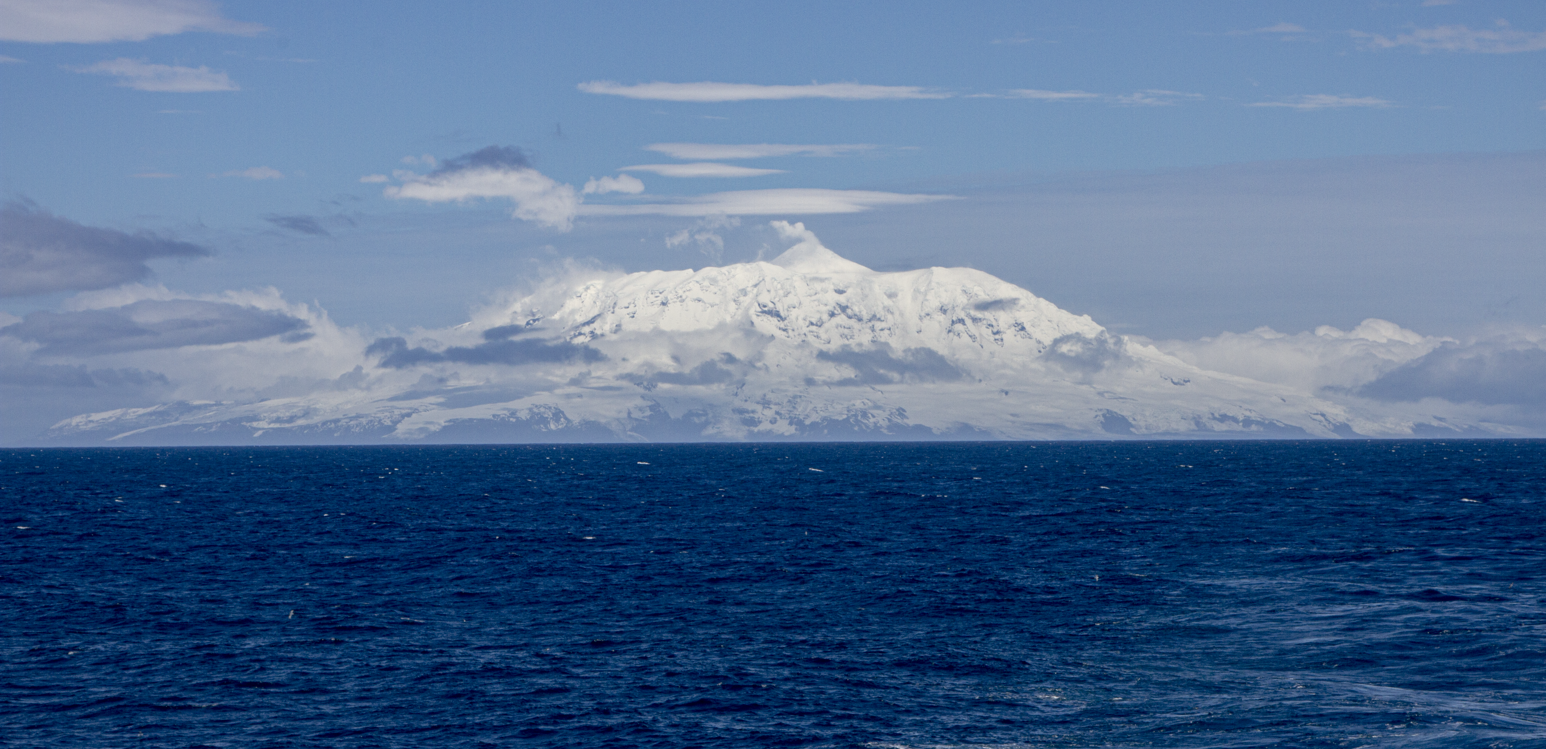 Alien species in Antarctica and the Southern Ocean Islands