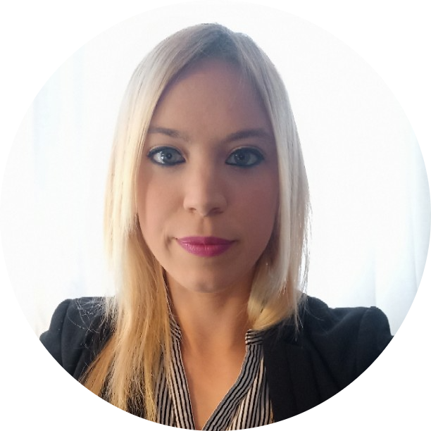 Go to the profile of Lara