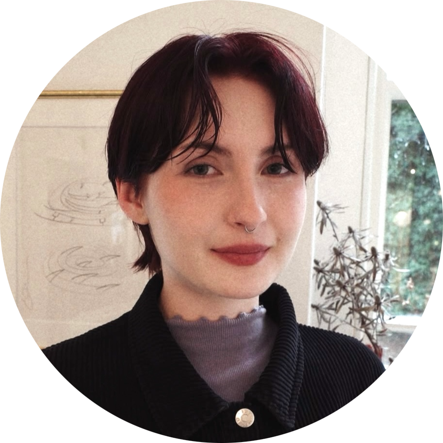 Go to the profile of Nikol Chen