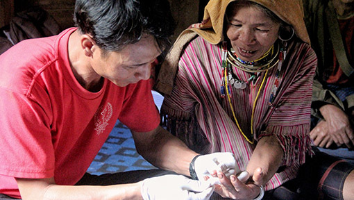 Malaria immunity and emerging antimalarial drug resistance