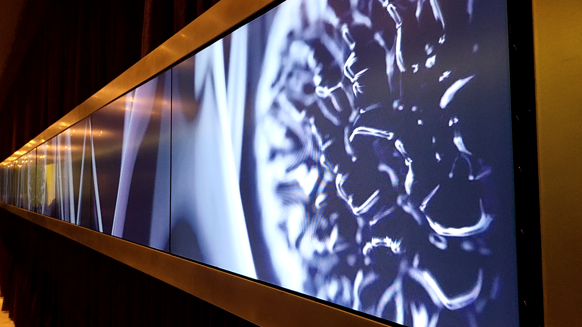digital signage case study Cosmopolitan