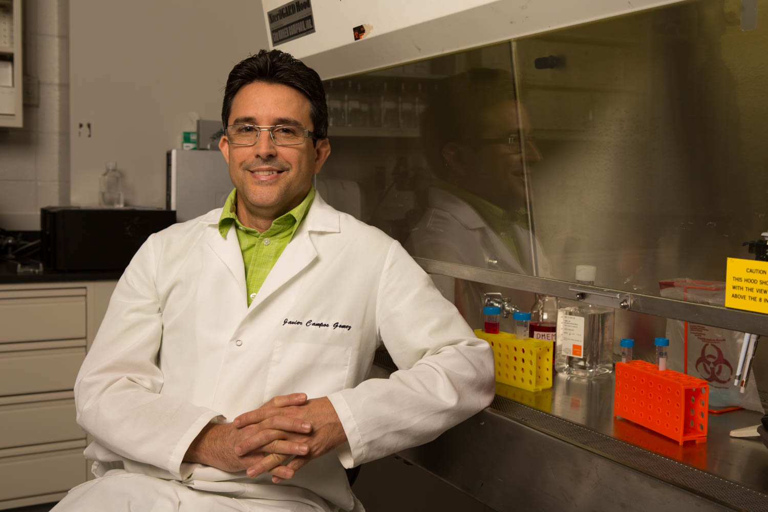 Go to the profile of Javier Campos-Gómez