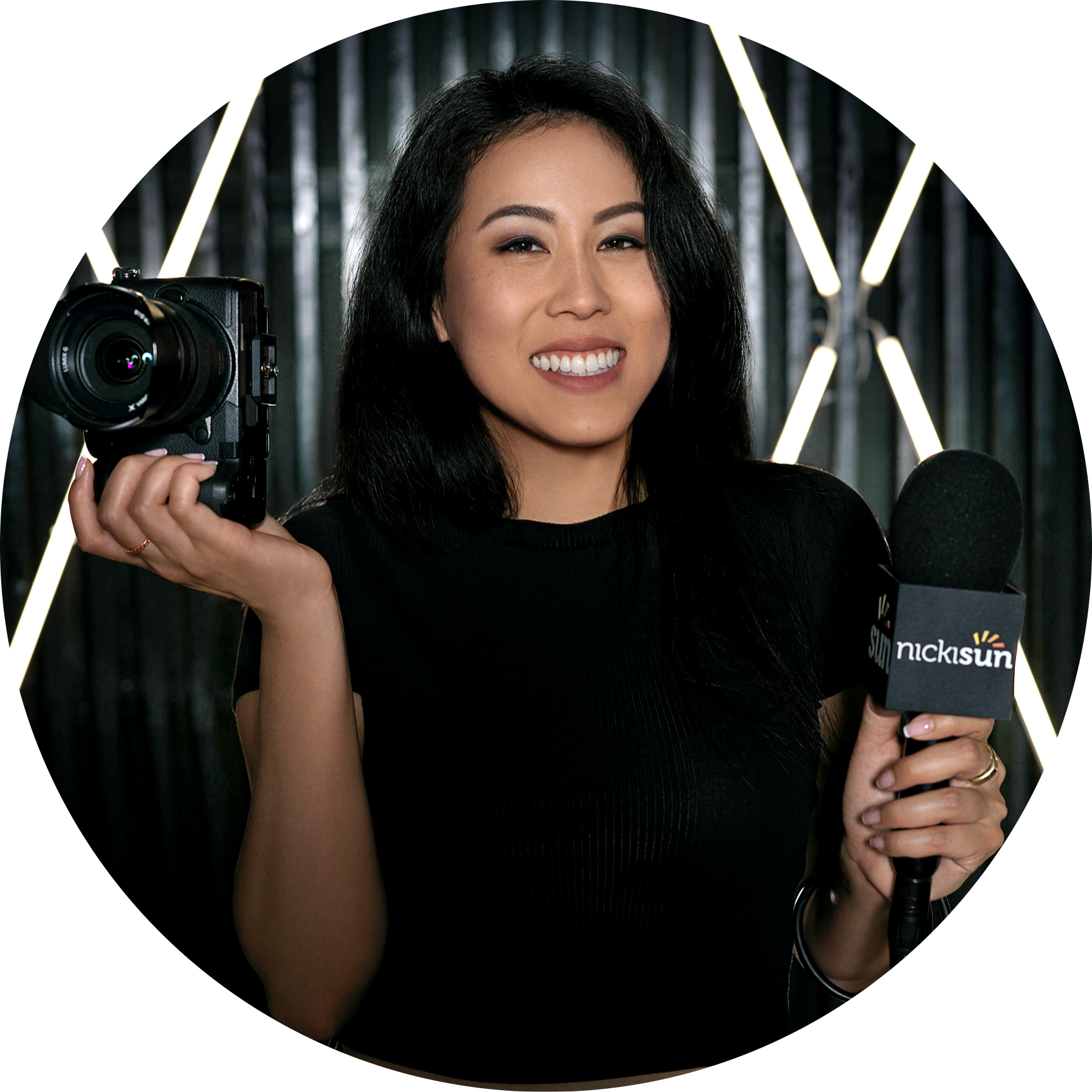 Go to the profile of Nicki Sun