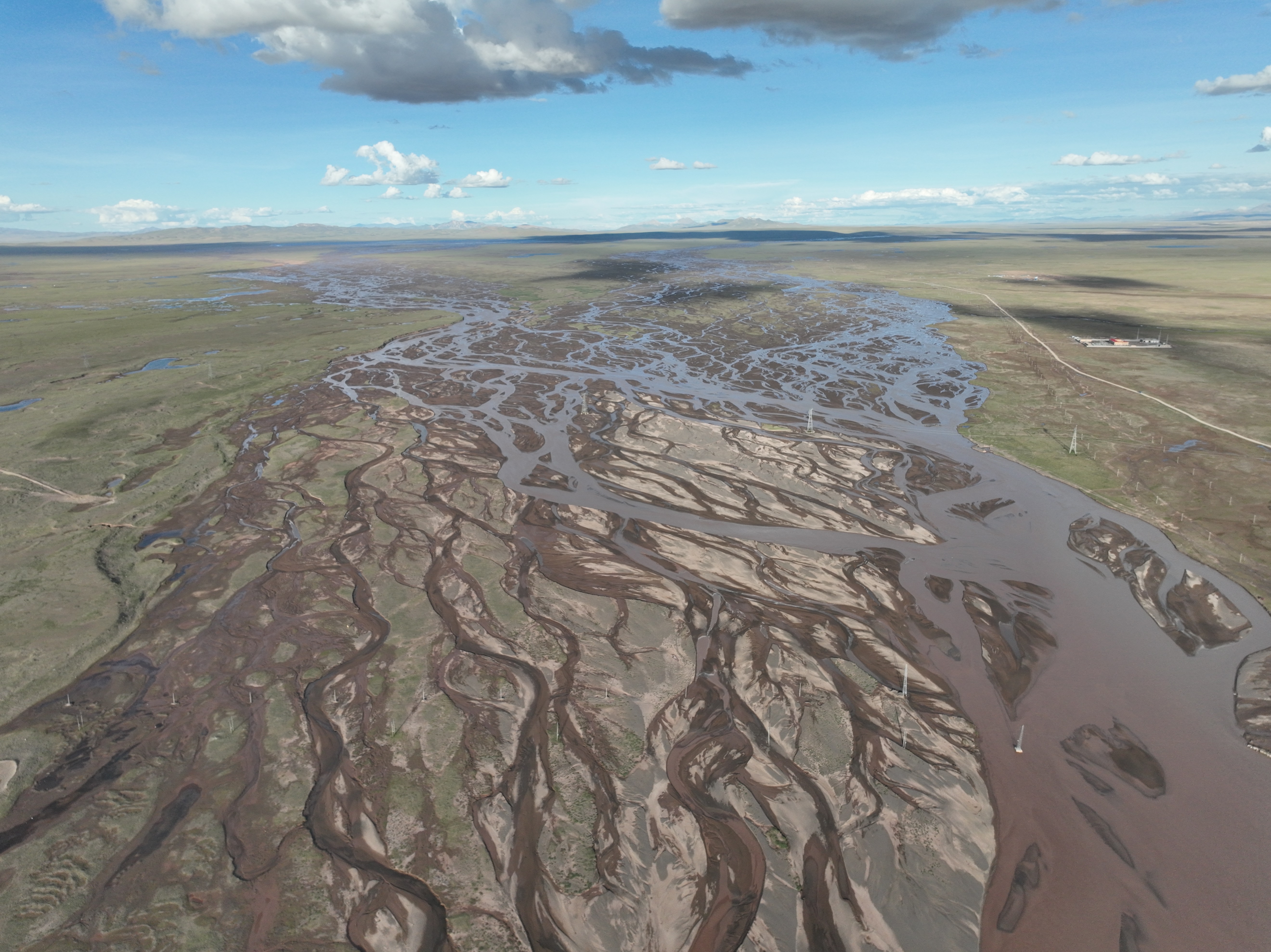Greenhouse gas emissions from northern cryosphere's inland waters may nullify land carbon uptake