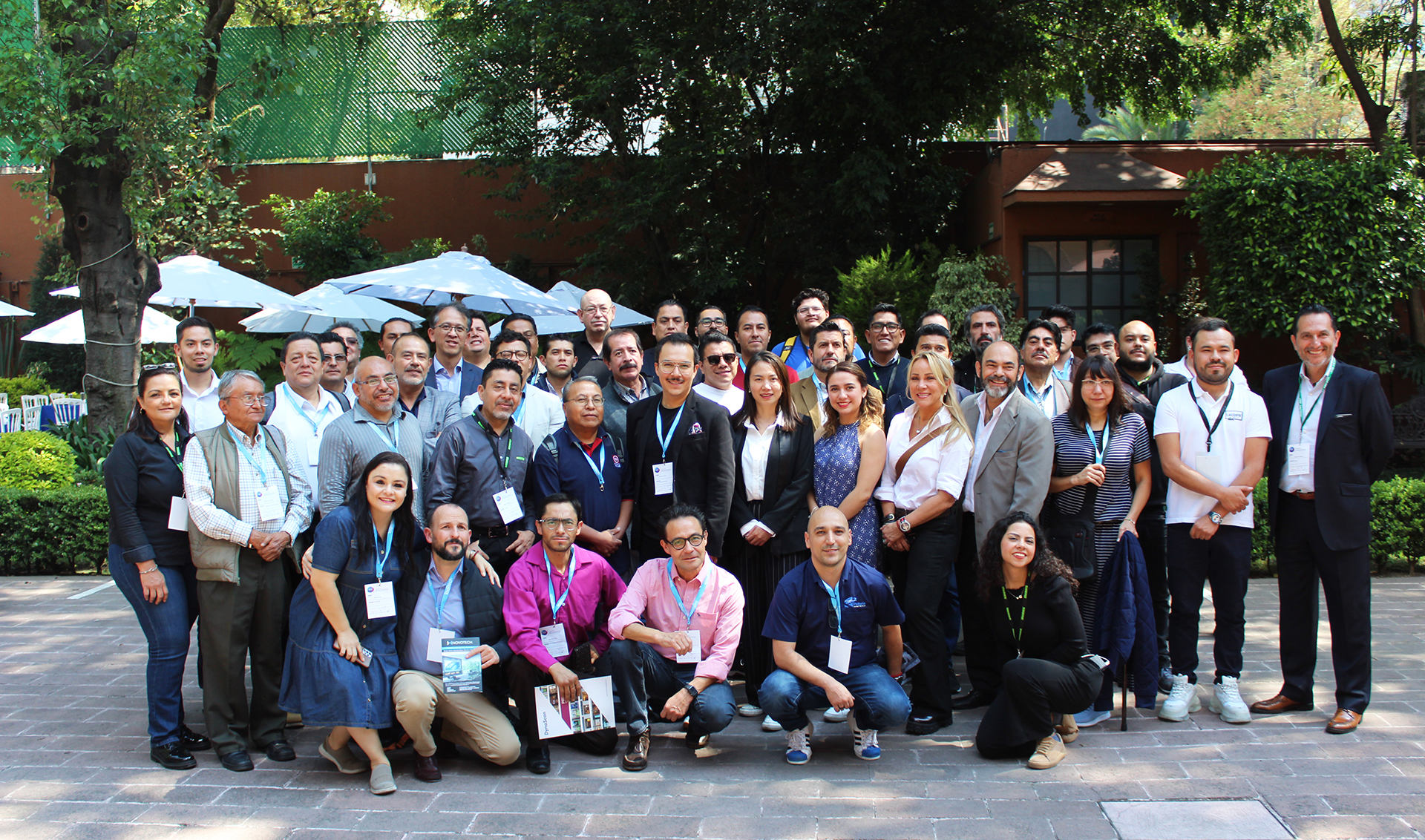 NOVOSHOW 2023 · Gracias a ti ¡Un éxito!