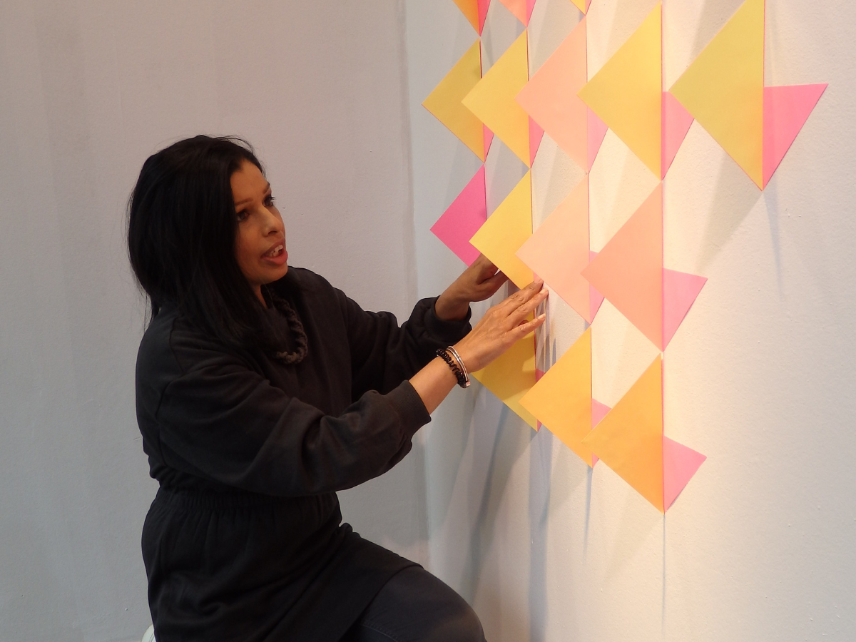 The ‘clean artist’ balancing her art and UK pharmacy careers