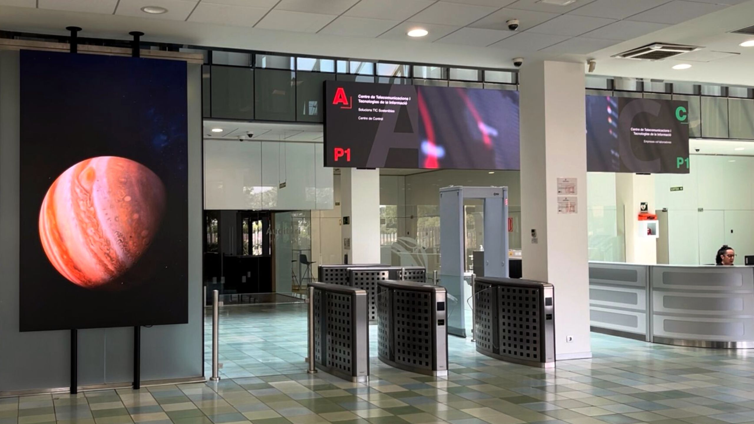 Leddream Group renovates the hall of the CTTI - Centre de Telecomunicacions i Tecnologies de la Informació de la Generalitat de Catalunya with cutting-edge technology and the creation of experiential content