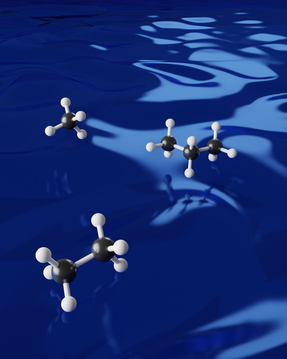 Mild aqueous activation unleashes the potential of light alkanes