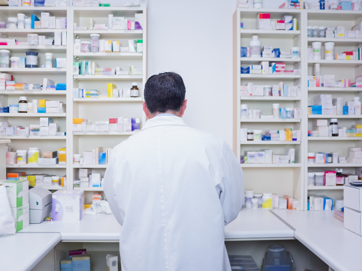 Over 80 pharmacies ‘non-compliant’ and could lose EPS