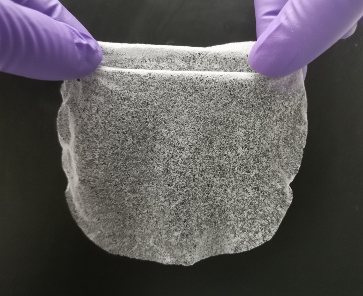 Gels that grab water from dry air