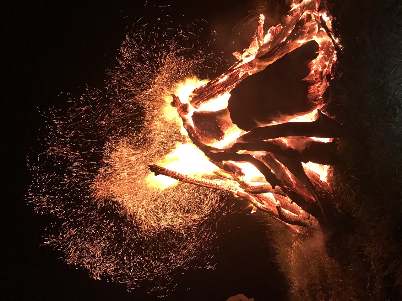 An important book about fire thinking, fire beings and the Anthropocene