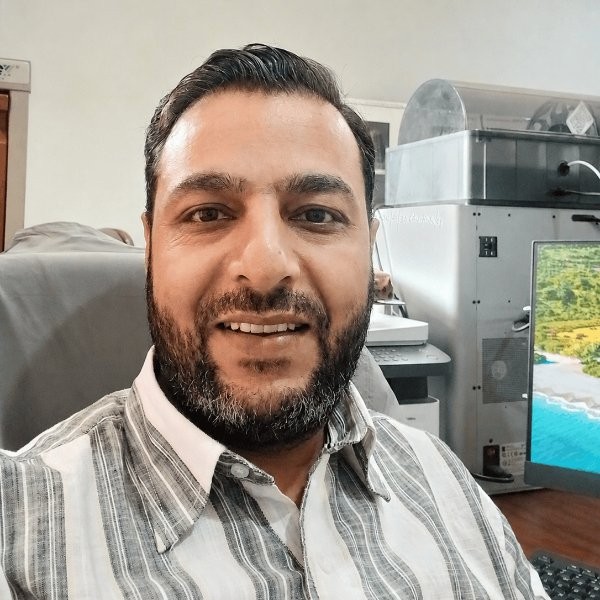 Go to the profile of Dr. Ashraf Zainabi