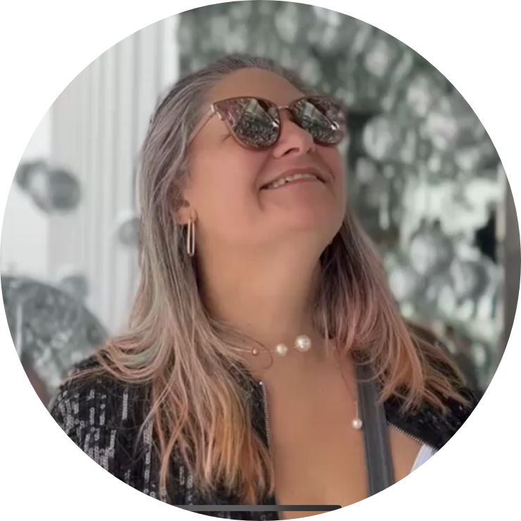 Go to the profile of Lilian Ronchel