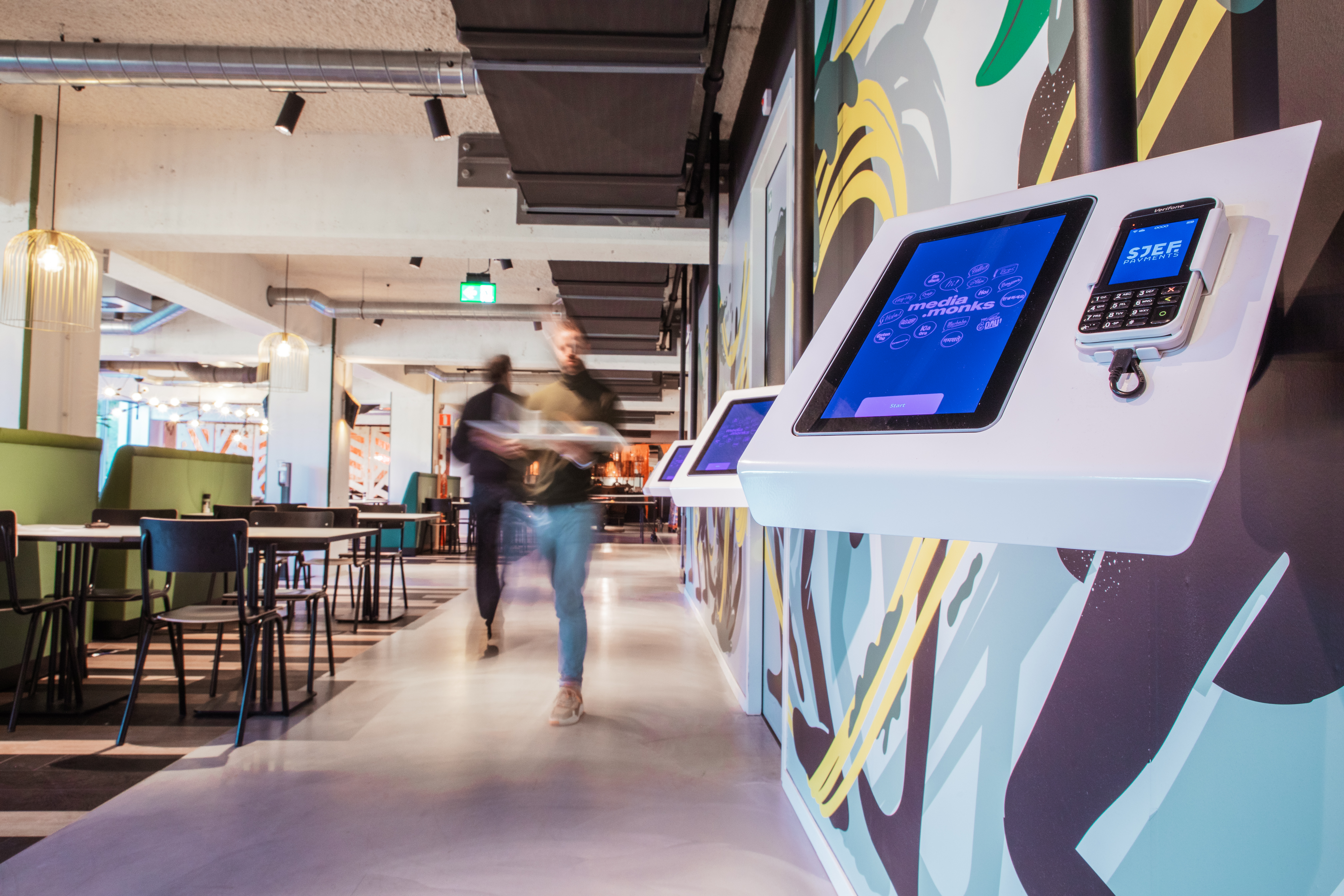 Improving guest experiences with interactive displays