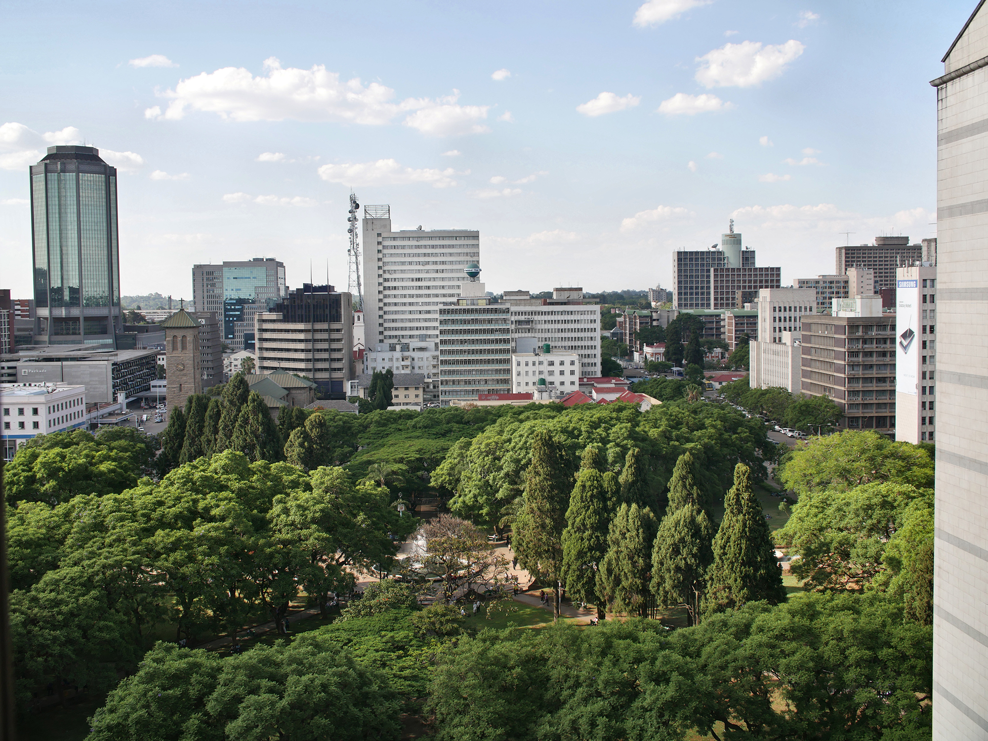 ZIMBABWE – Immigration services and travel disruptions expected as military places President in custody