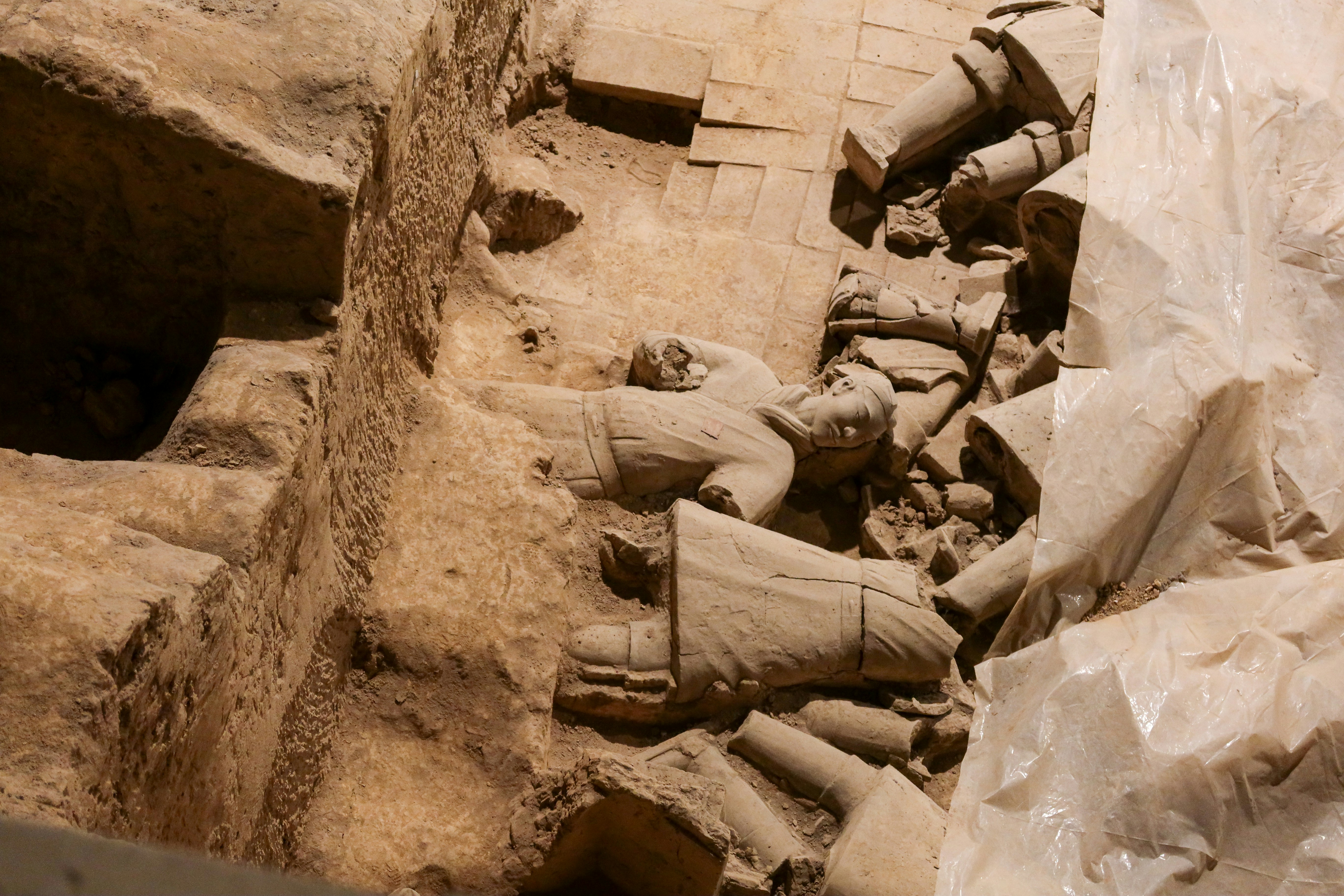 Exploring the Past: Three Fascinating Archaeological Stories 