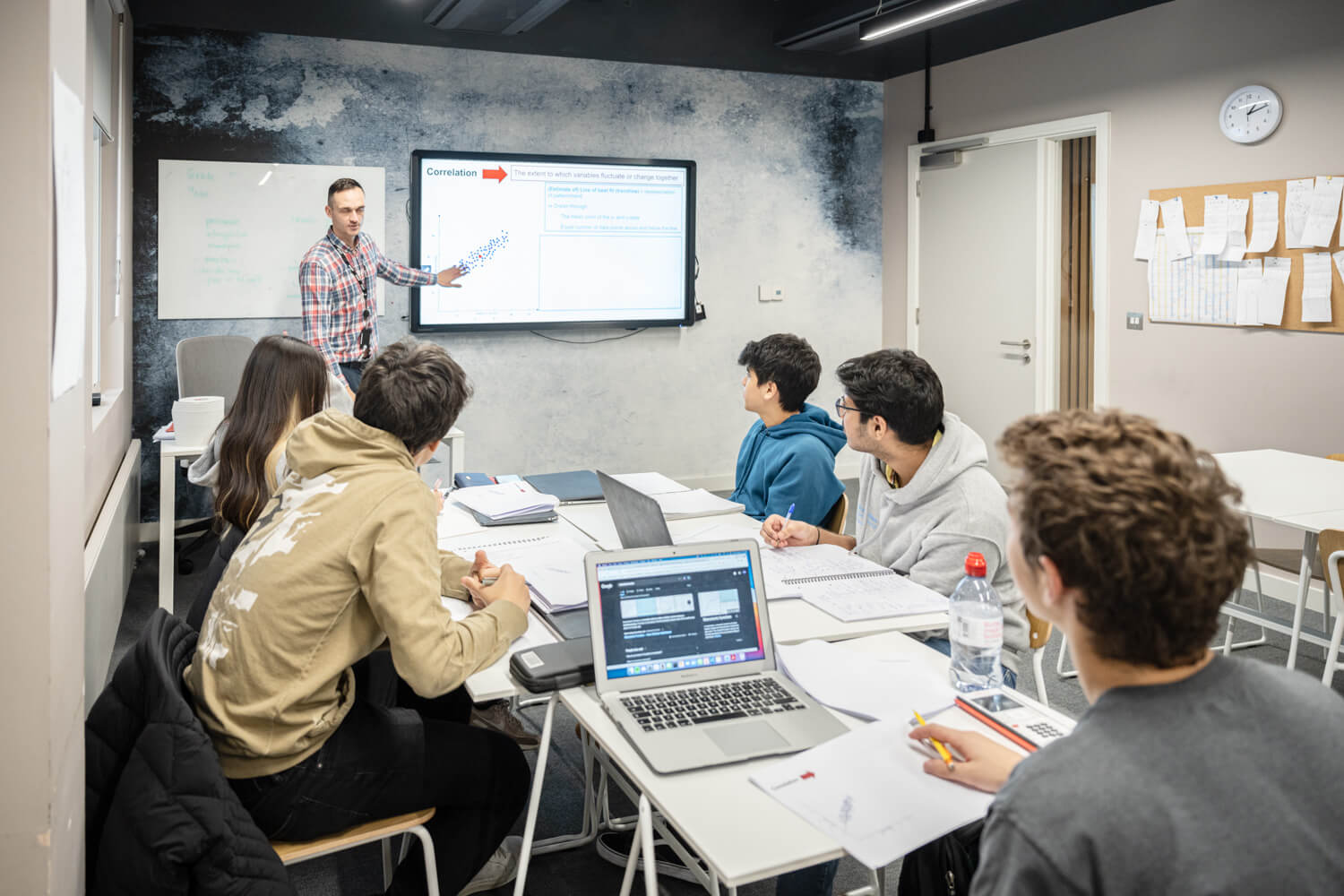 The benefits of joining an international school when transitioning from the US