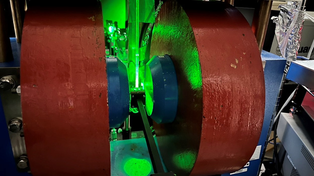 Singlet fission as a polarized spin generator for dynamic nuclear polarization