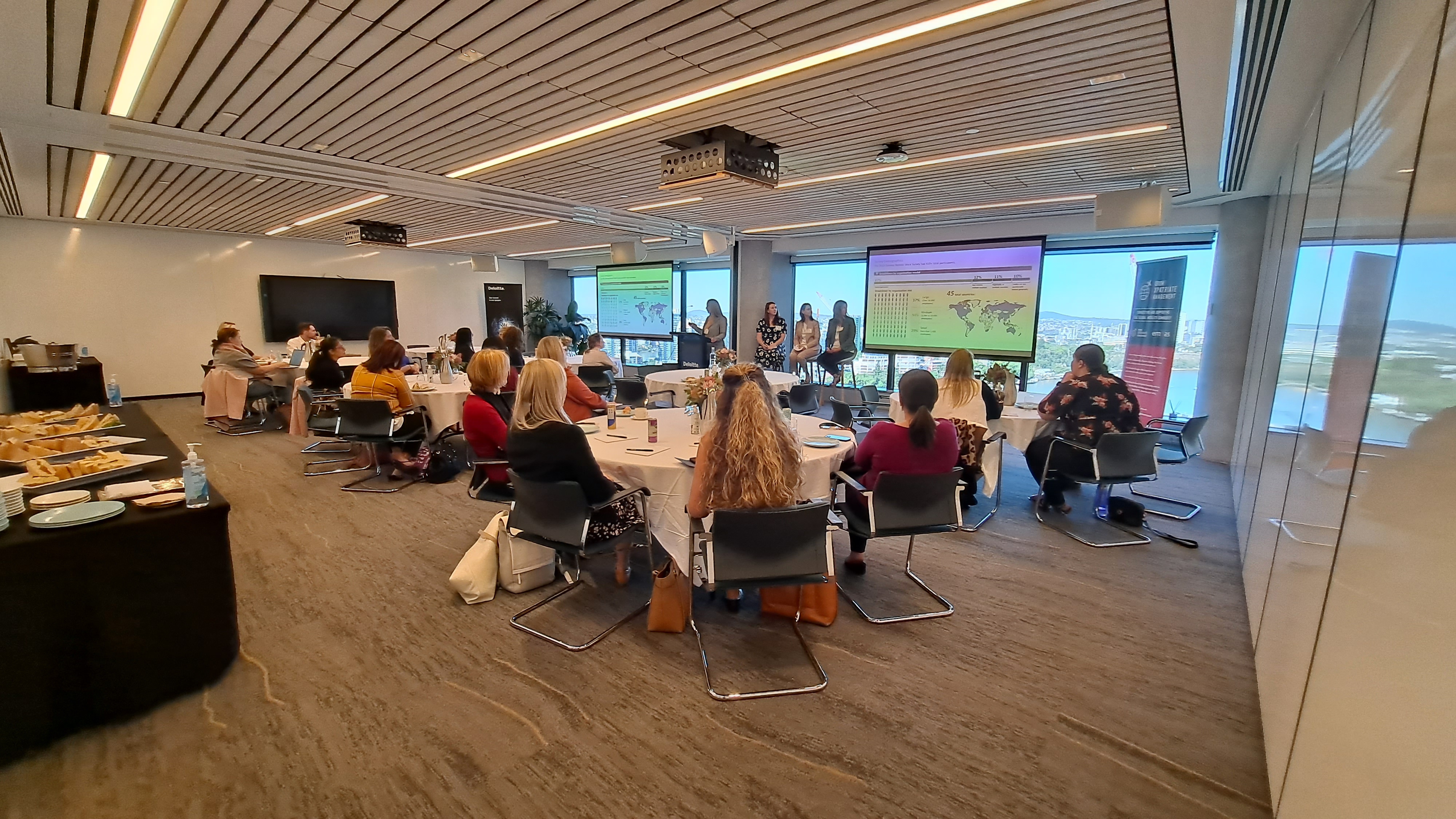 Remote Working and Digital Nomad Woes (The good, the bad, the ugly)