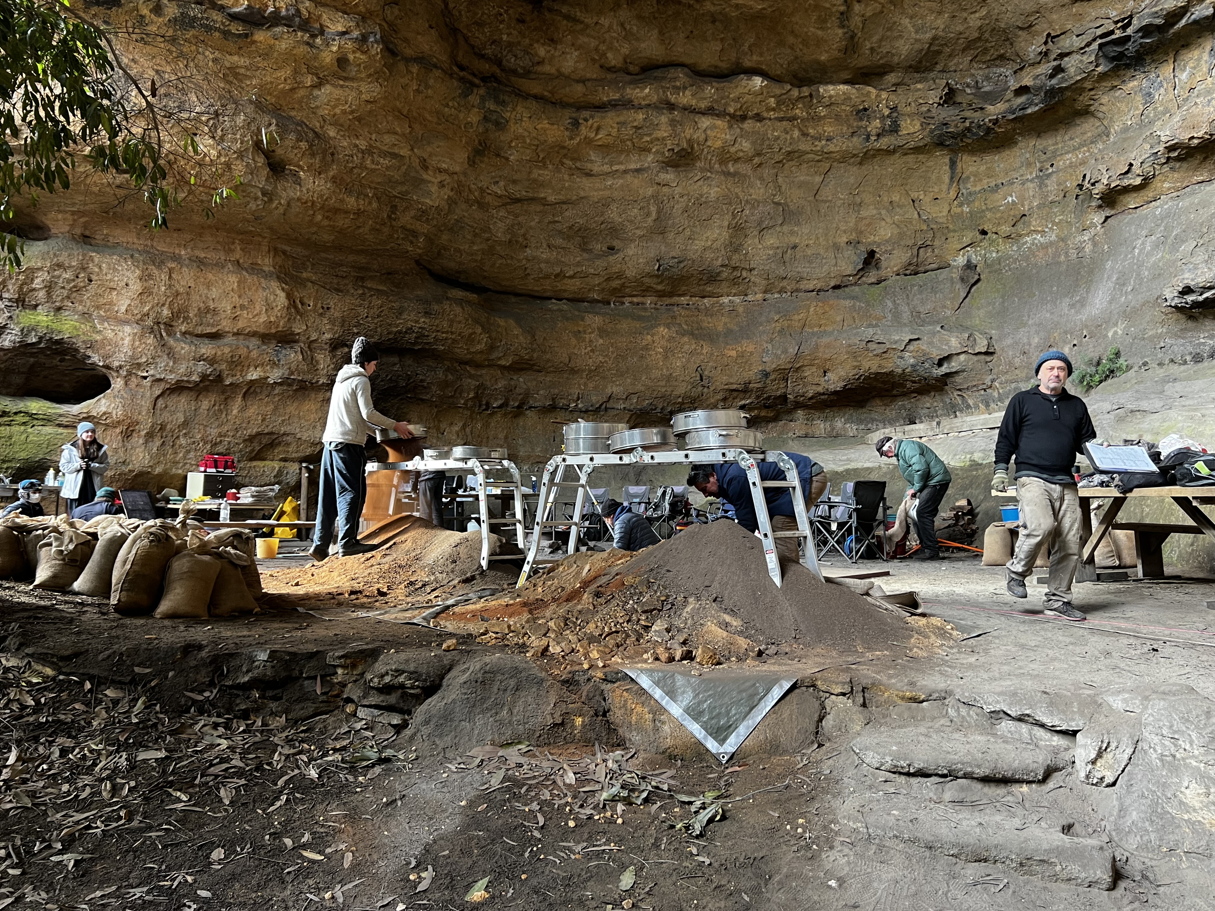 Ice Age Life in the Blue Mountains, Australia ~20,000 years ago